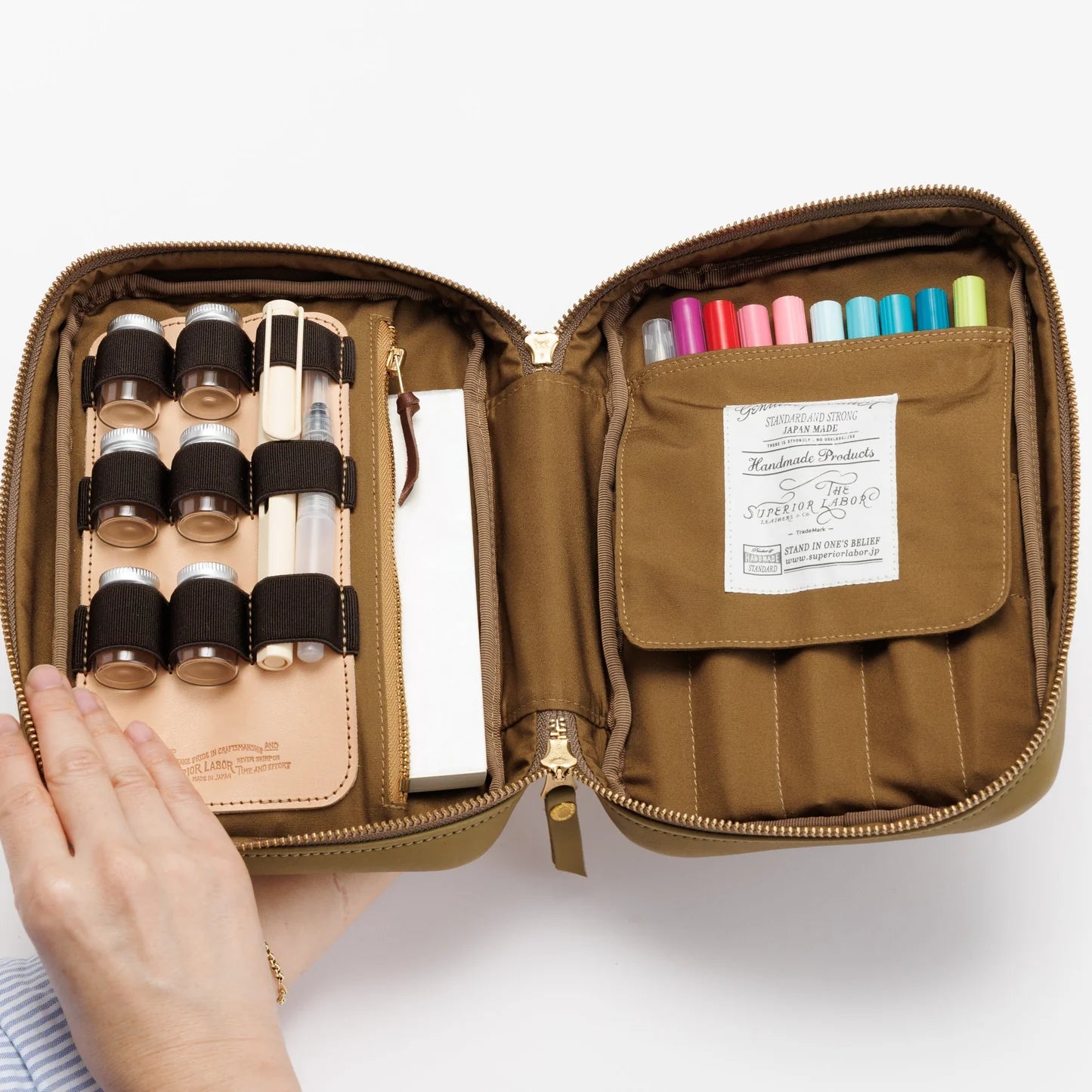 The Superior Labor: Glove Leather-Painter's Leather Case