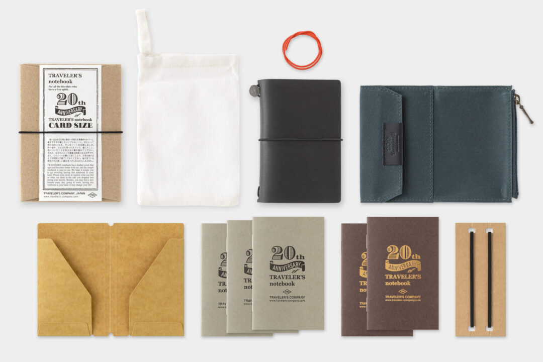 {PREORDER] Traveler's Notebook 20th Anniversary Card Size Set