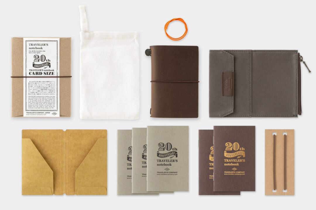 {PREORDER] Traveler's Notebook 20th Anniversary Card Size Set