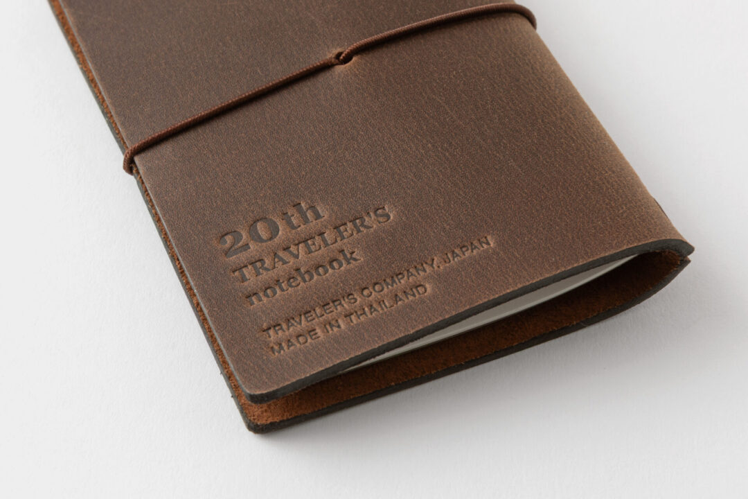 {PREORDER] Traveler's Notebook 20th Anniversary Card Size Set