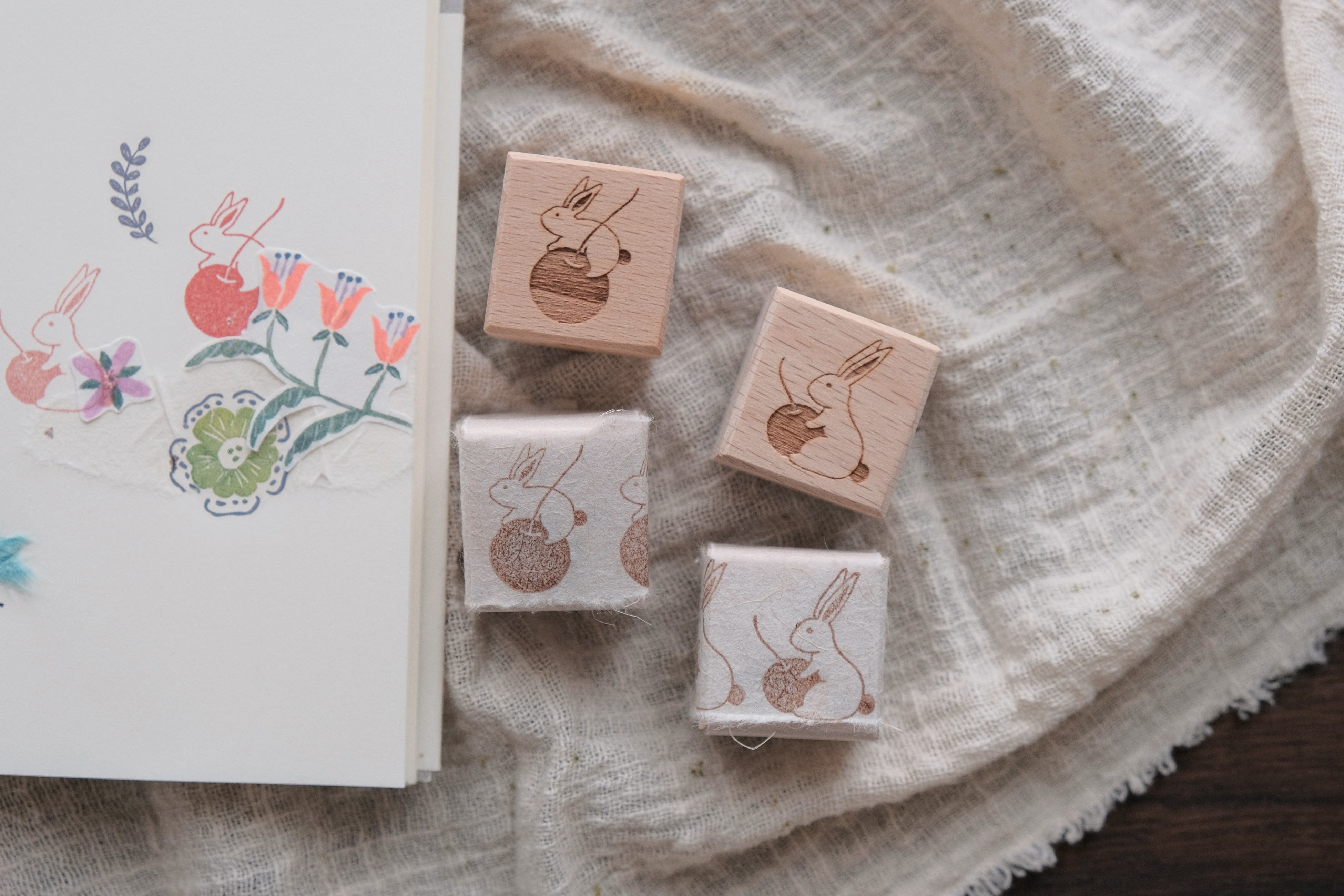 bighands Rubber Stamp- Wander Rabbit (4 designs)