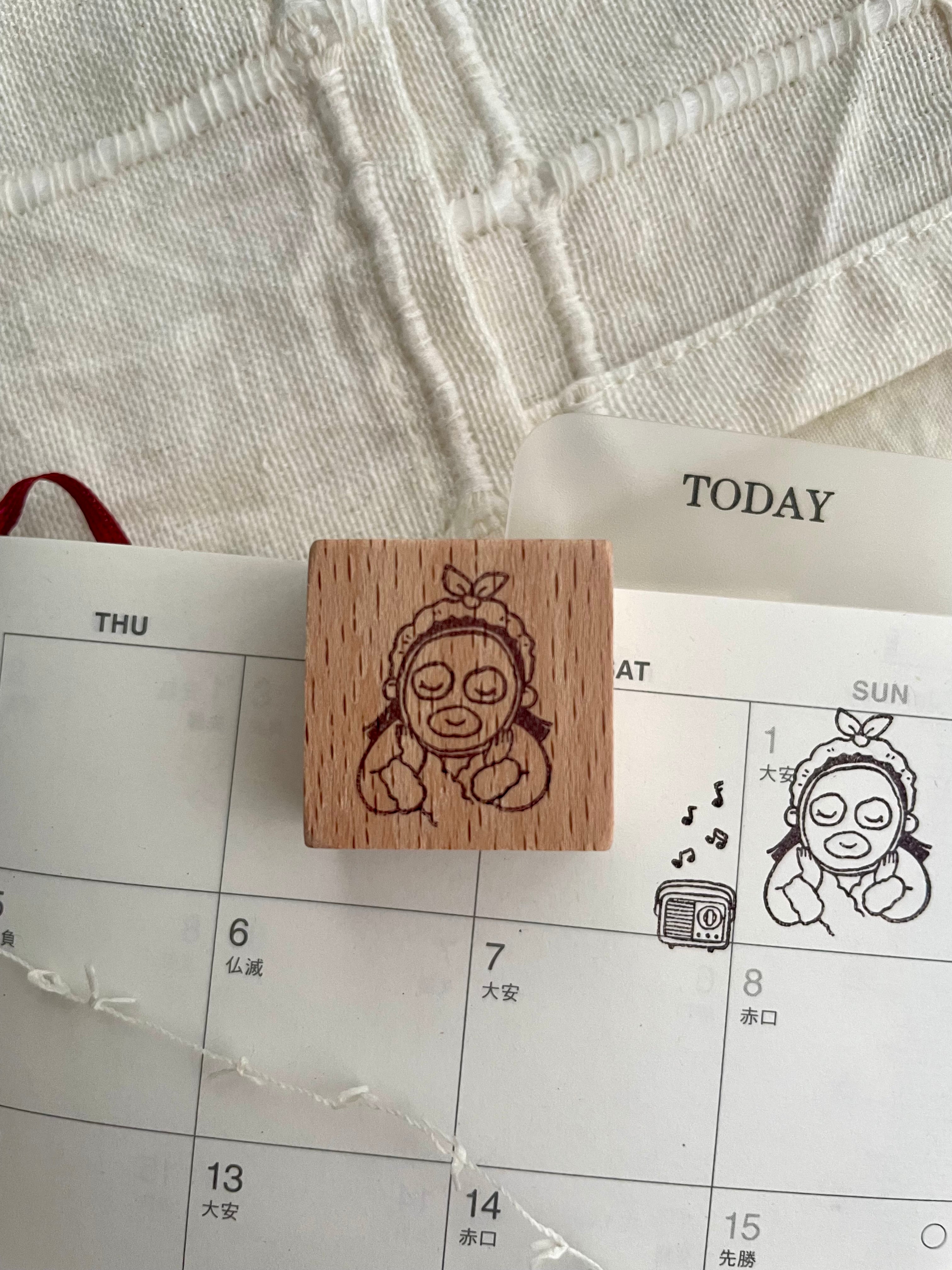 msbulat Rubber Stamp: Beauty Break