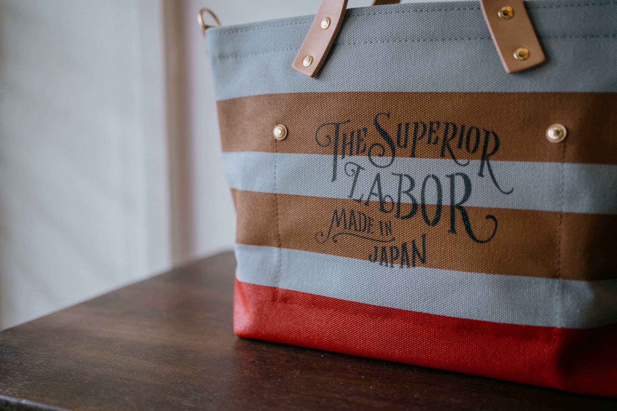 The Superior Labor-Engineer Shoulder Bag XS: Gray Canvas Stripes (Tan/Tan/Red)