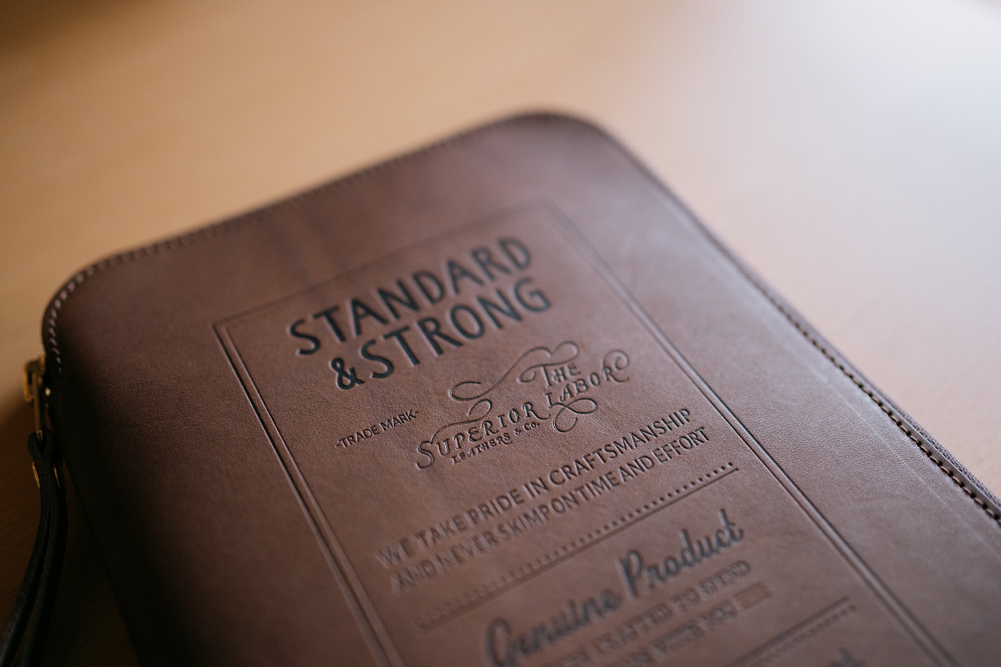 The Superior Labor: Stamped Series Zip Organizer A5 (Brown/Black)