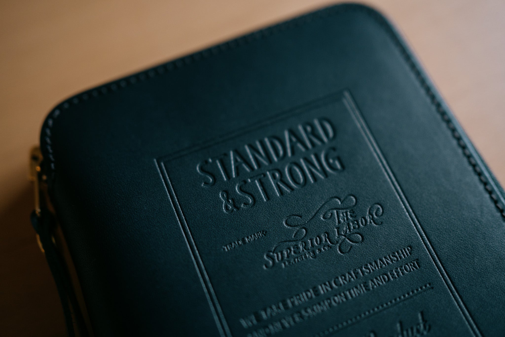 The Superior Labor: Stamped Series Zip Organizer A6 (Black)