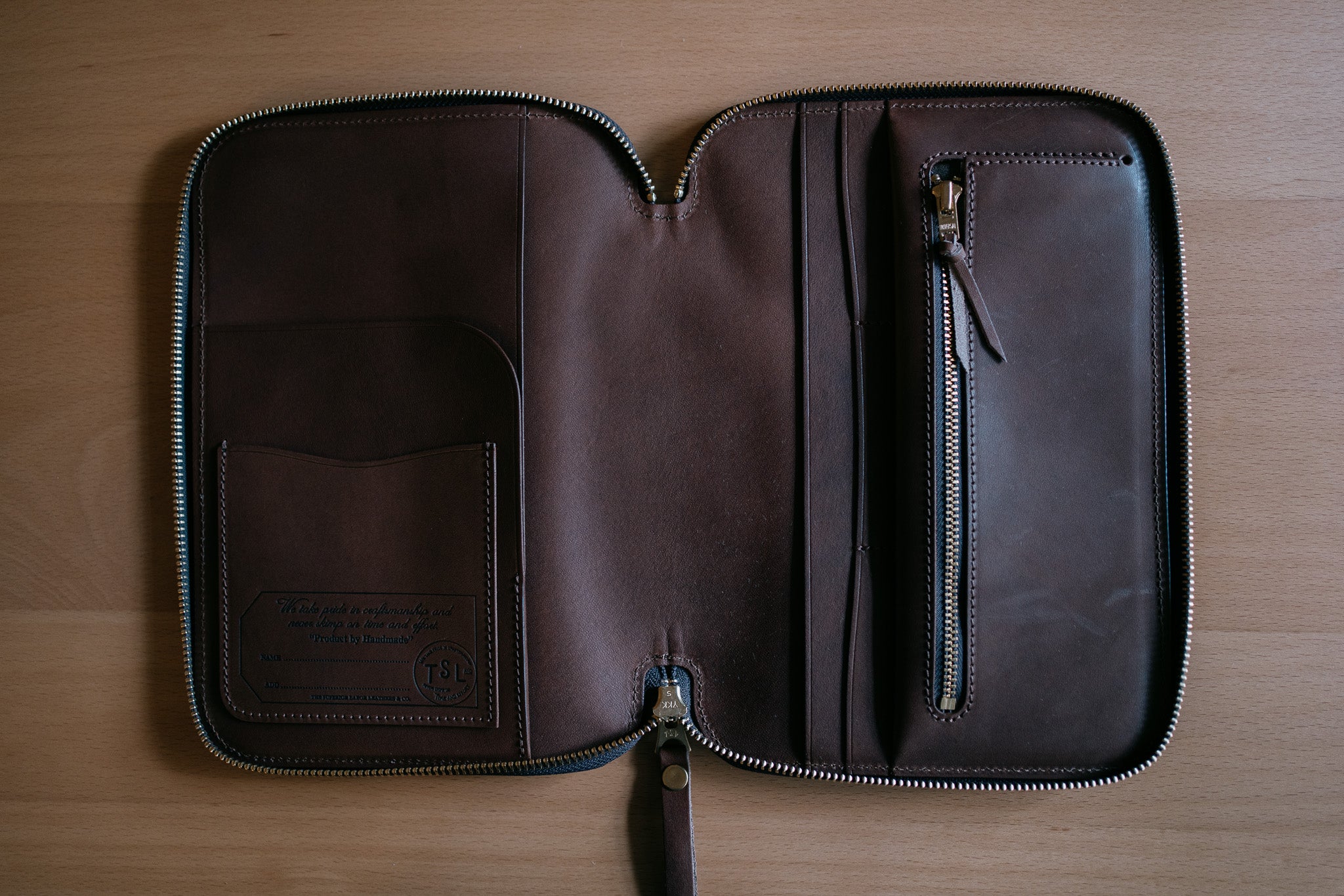 The Superior Labor: Stamped Series Zip Organizer A5 (Brown/Black)