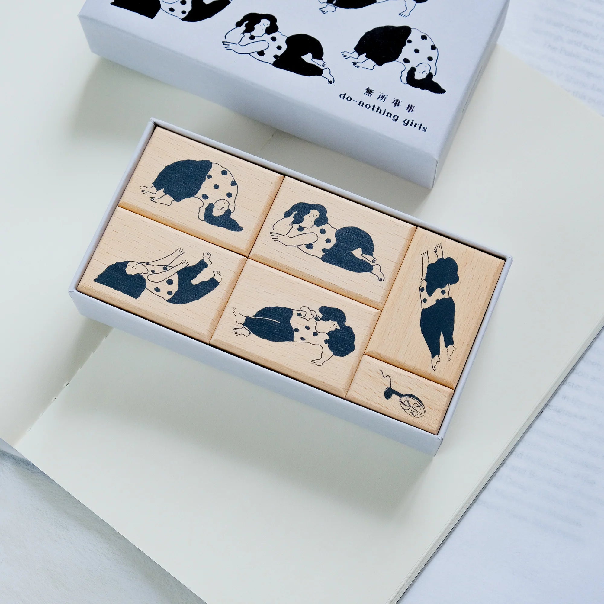 dodolulu Rubber Stamp Set: Do-nothing Girls (set of 6)