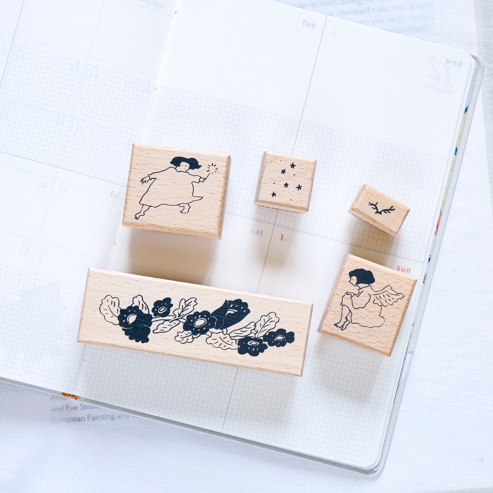 dodolulu Rubber Stamp Set: Floating Angels (set of 5)
