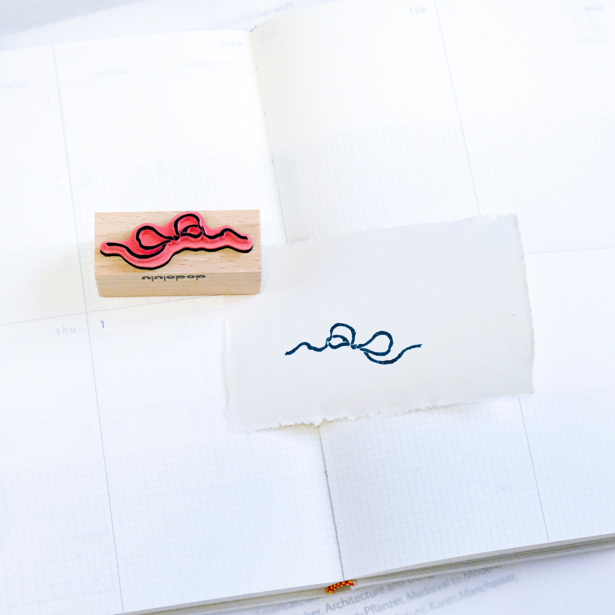 dodolulu Rubber Stamp Set: Fluttering (set of 4)