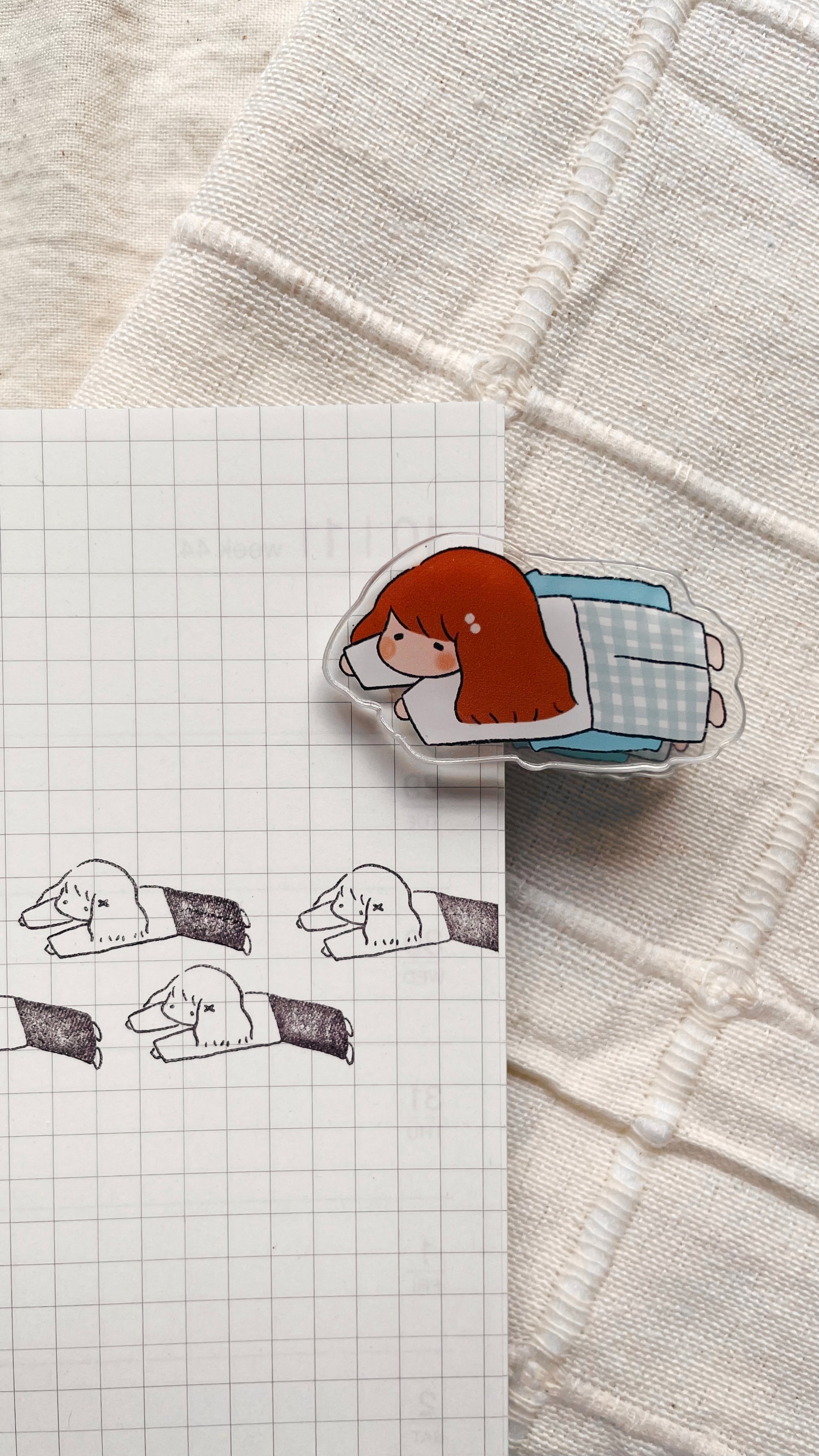 Msbulat Acrylic Clip: Flop