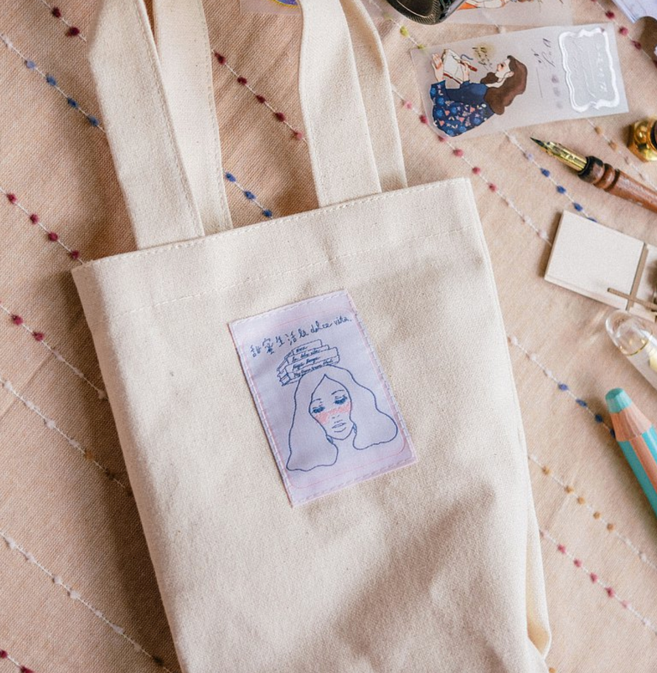 La Dolce Vita Gardening Girl Mini Tote Bag