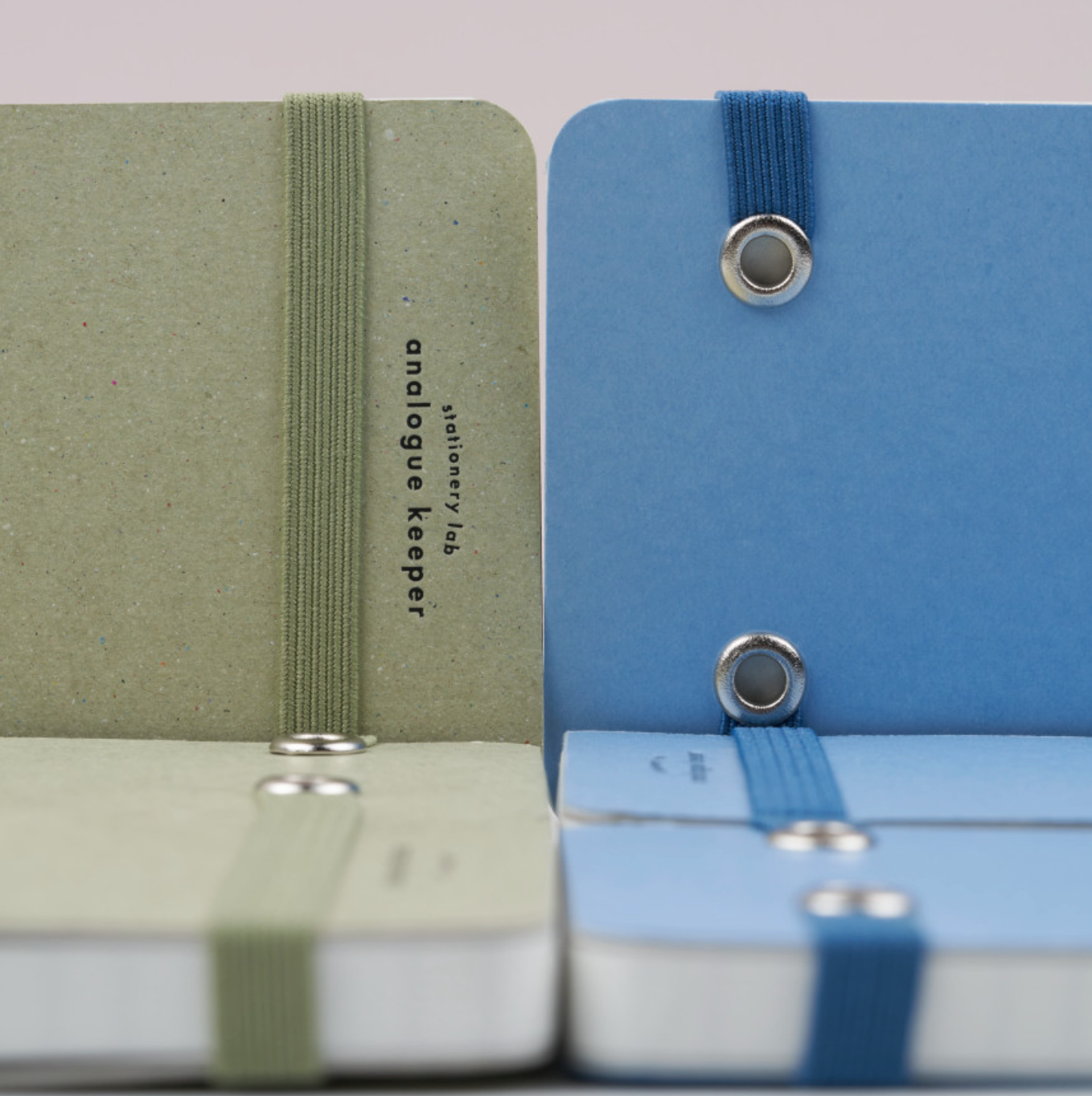 Analogue Keeper Handy Book (2 colours)