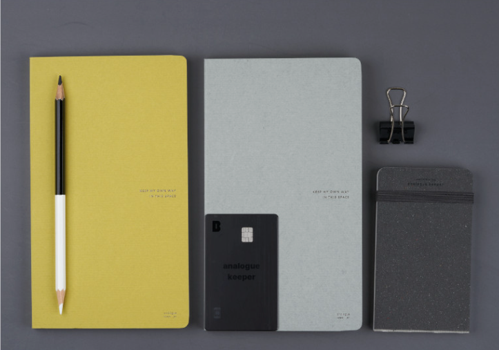 Analogue Keeper Space Diary: 1 Year B6 (2 Colours)
