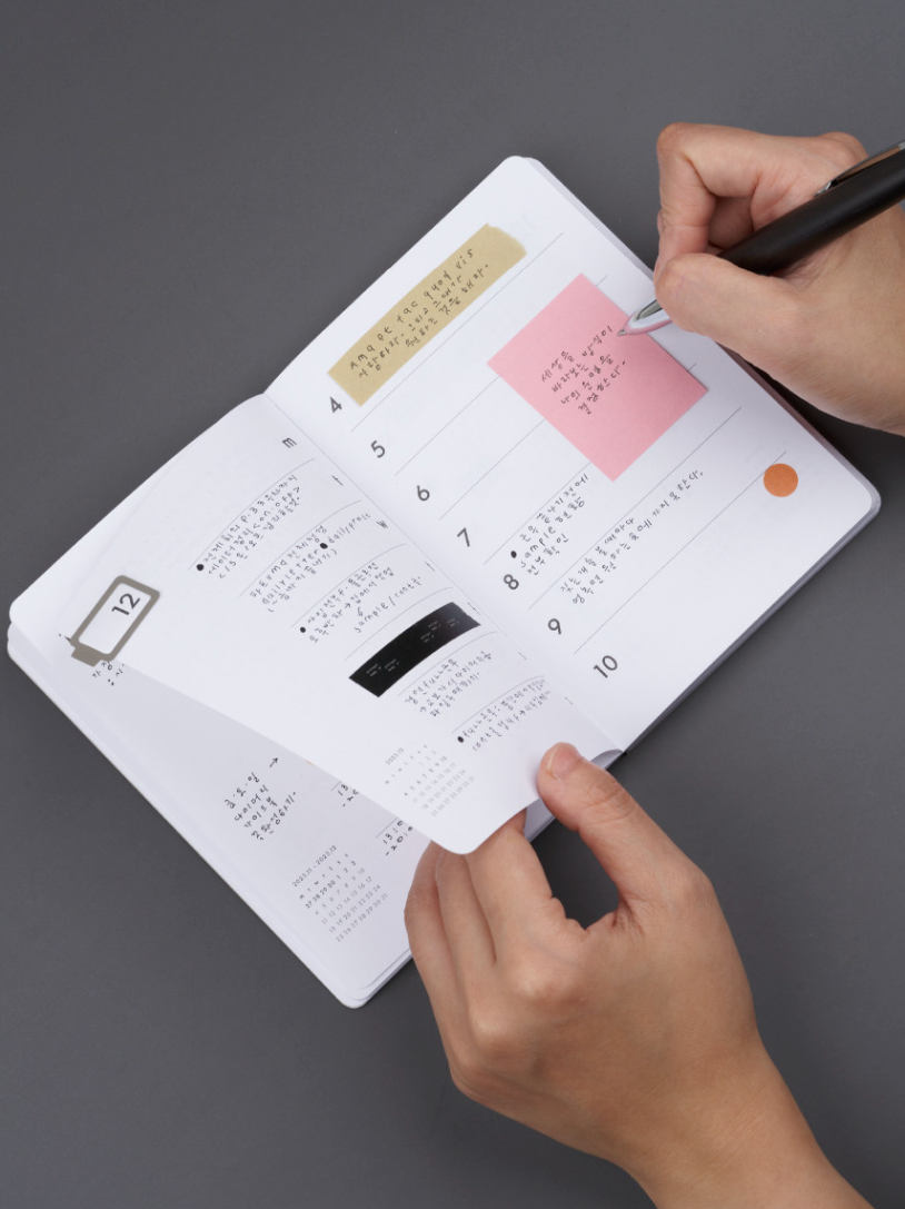 Analogue Keeper 2025 Diary: Weekly
