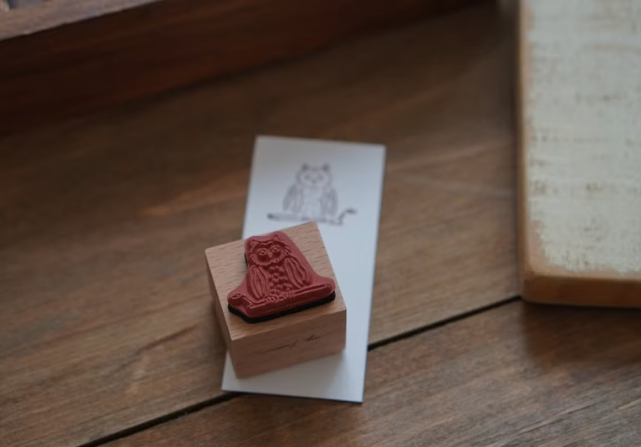 Ivy Snow Owl Rubber Stamp