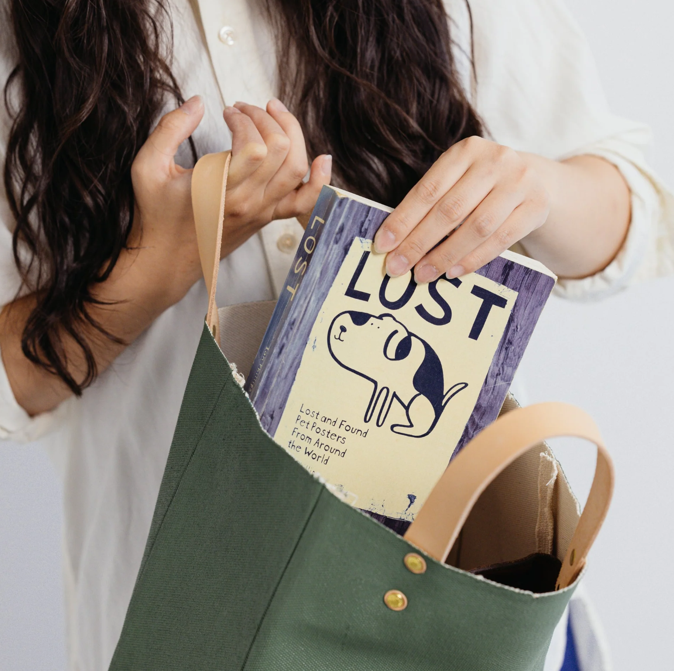 The Superior Labor-Paint Canvas Bag M (2 Colours)