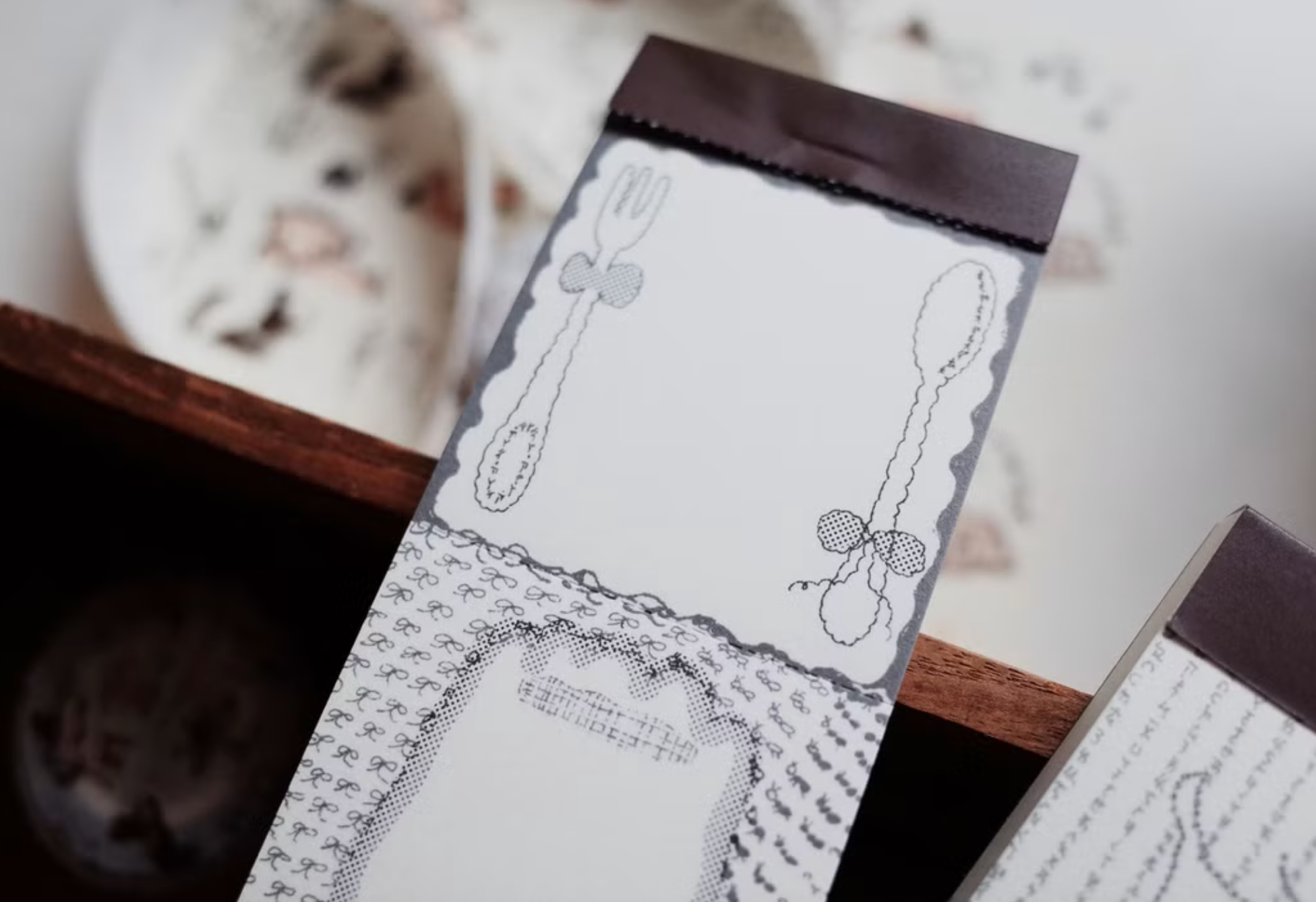 Misshoegg French Afternoon Notepad (2 designs)