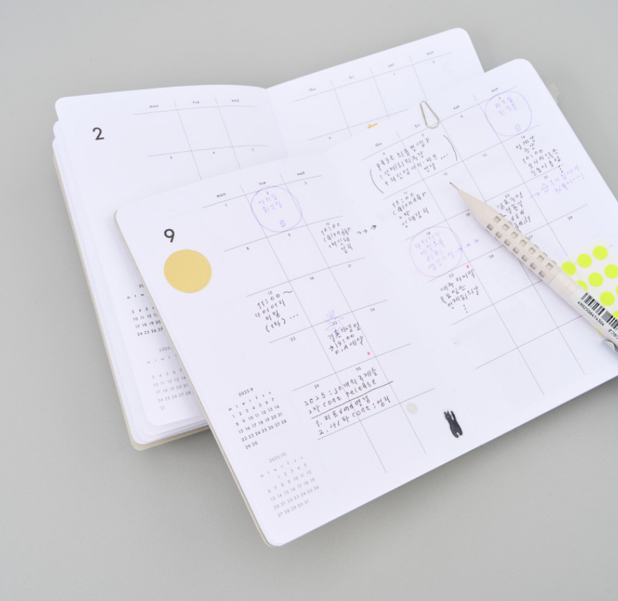 Analogue Keeper 2026 Diary: Weekly