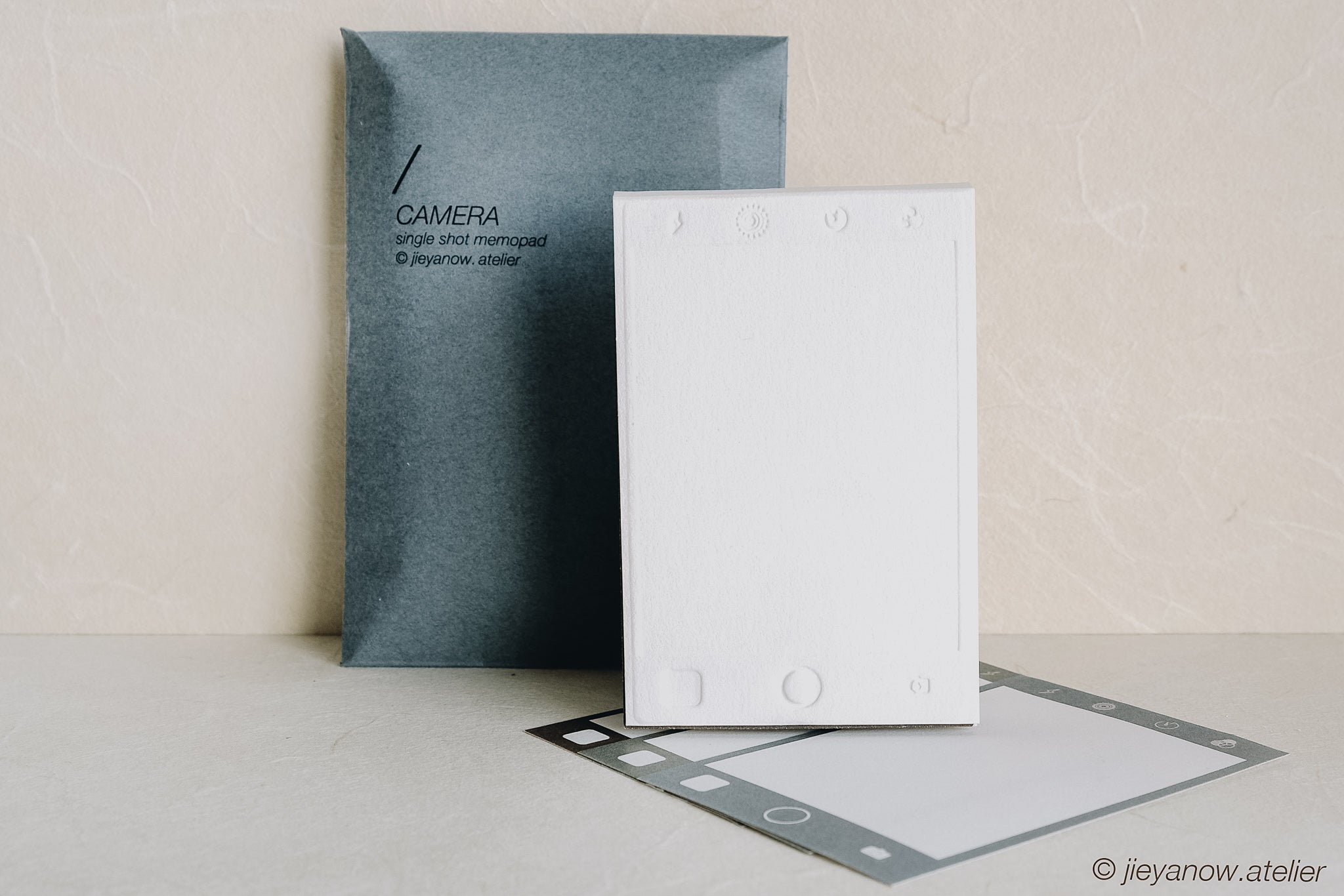 Jieyanow Atelier Camera Memopad - Smidapaper Ikigai Shop