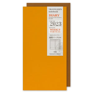 Traveler's Notebook 2023 Refill Weekly Vertical - Regular Size