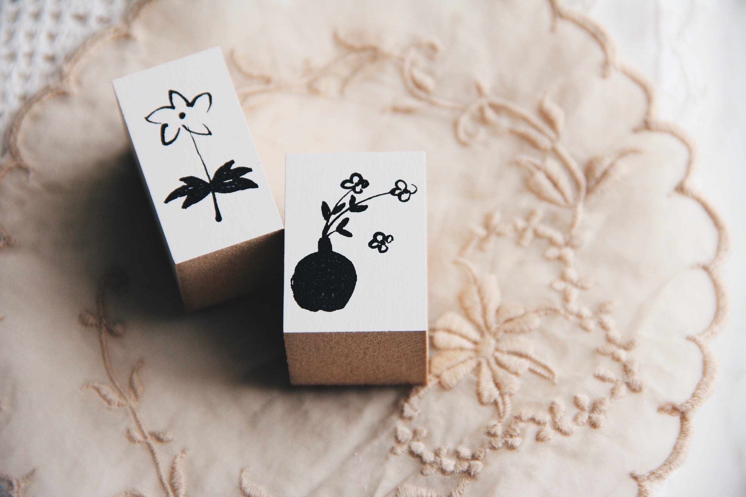 Nico Neco Original Japanese Lilium Flower Rubber Stamp - Smidapaper Ikigai Shop