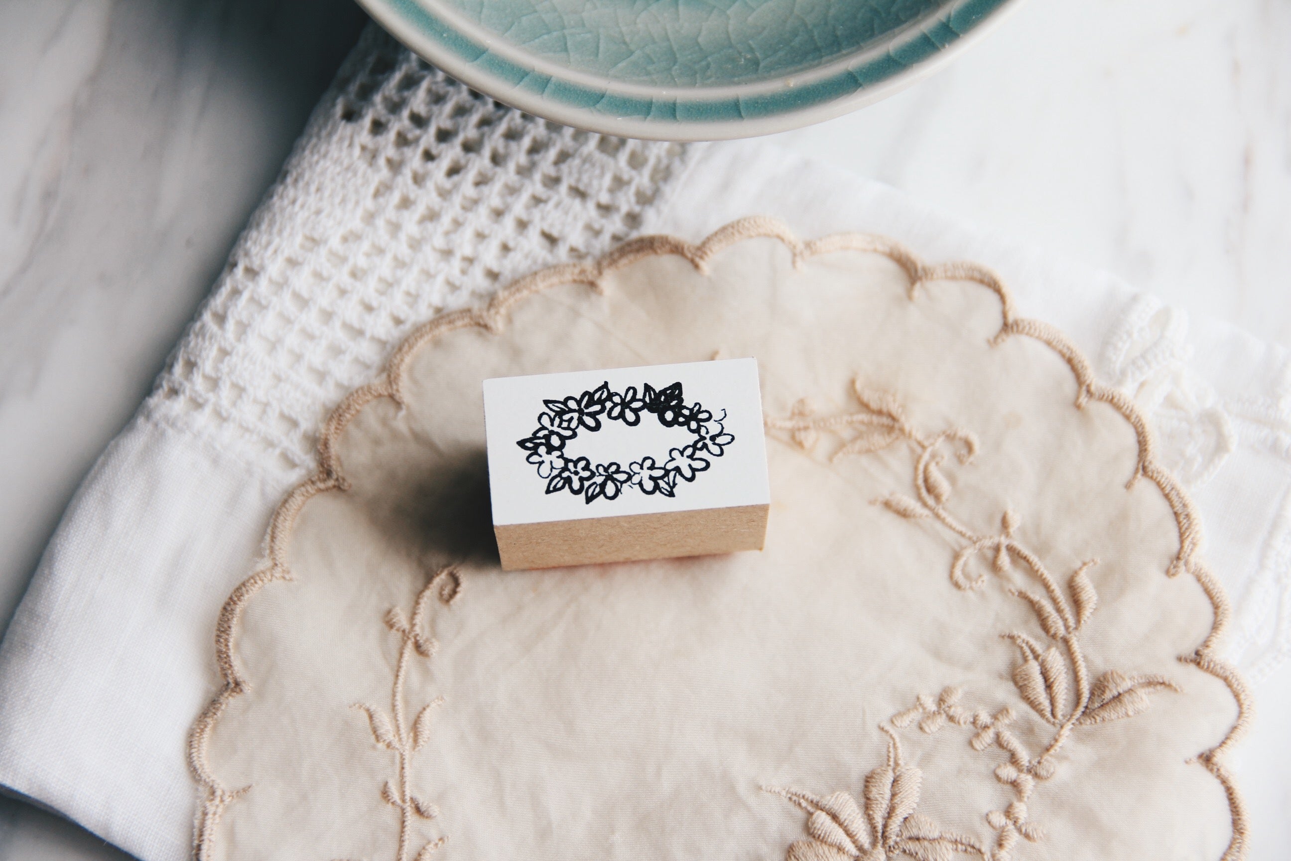 Nico Neco Original Japanese Flower Wreath Rubber Stamp - Smidapaper Ikigai Shop
