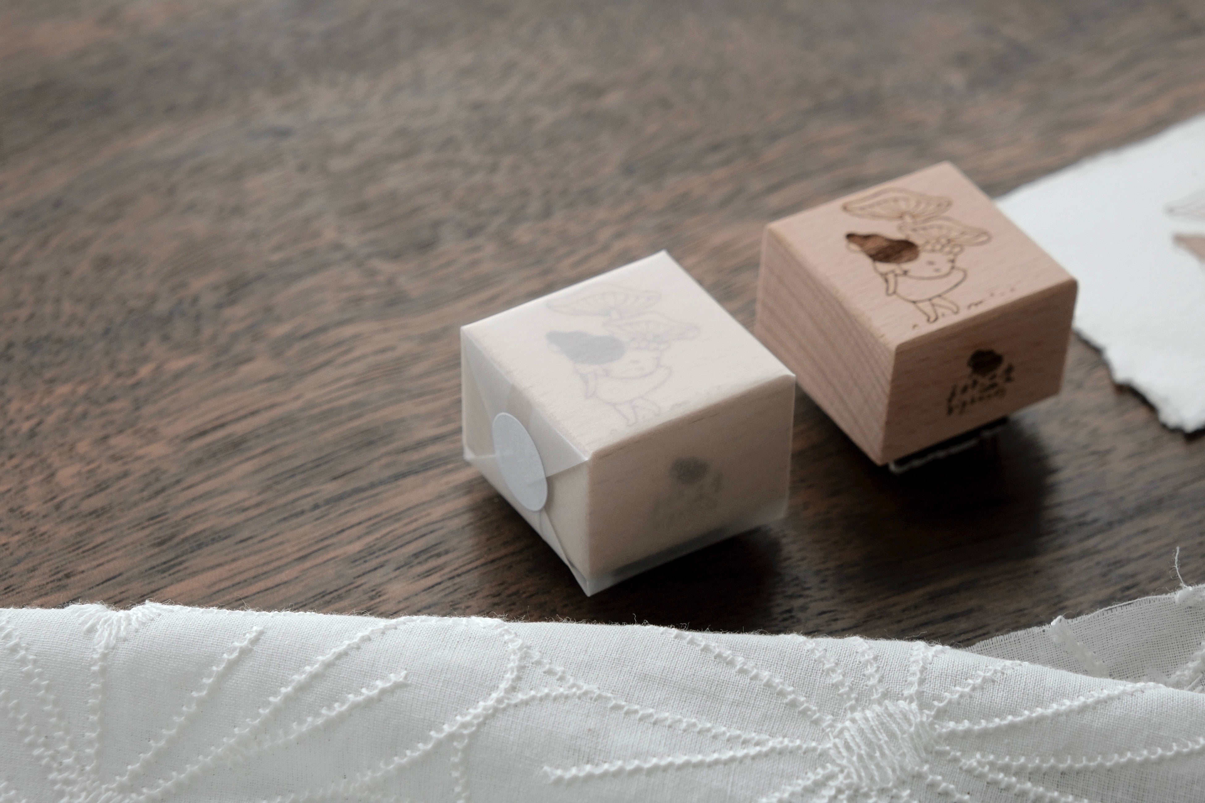 bighands Rubber Stamp- Pick Some Mushroom