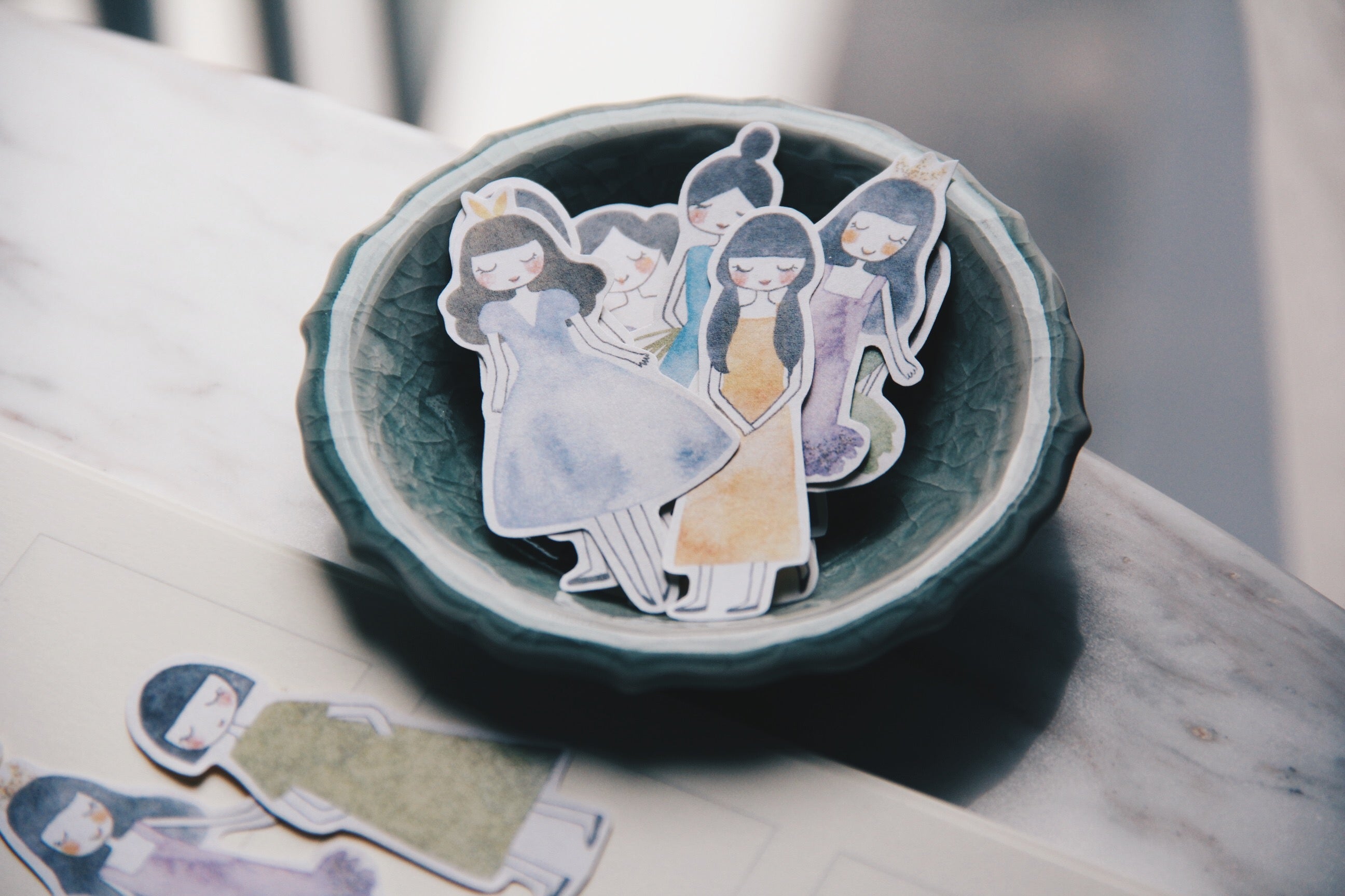 msbulat Sleepwalking Girls Stickers - Smidapaper Ikigai Shop