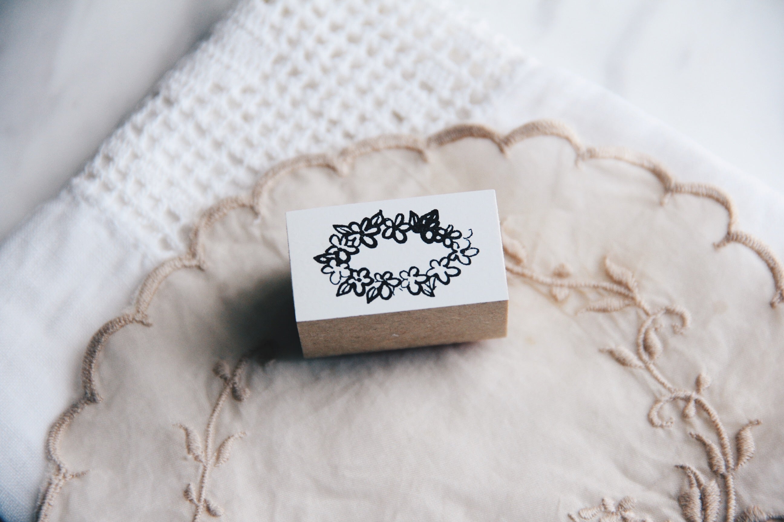 Nico Neco Original Japanese Flower Wreath Rubber Stamp - Smidapaper Ikigai Shop