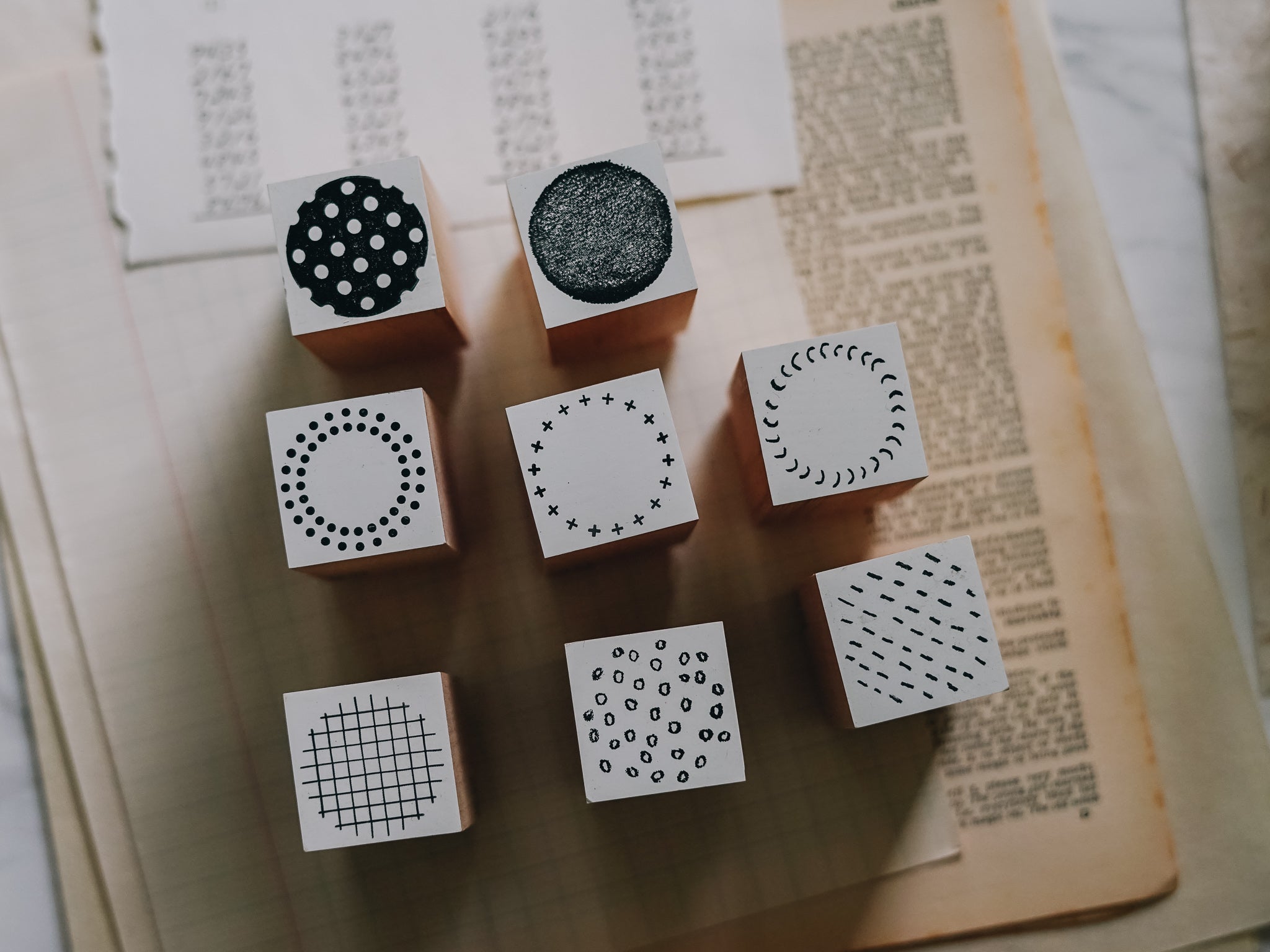 Osco Labo Large Rubber Stamp: Round Snow - Smidapaper Ikigai Shop