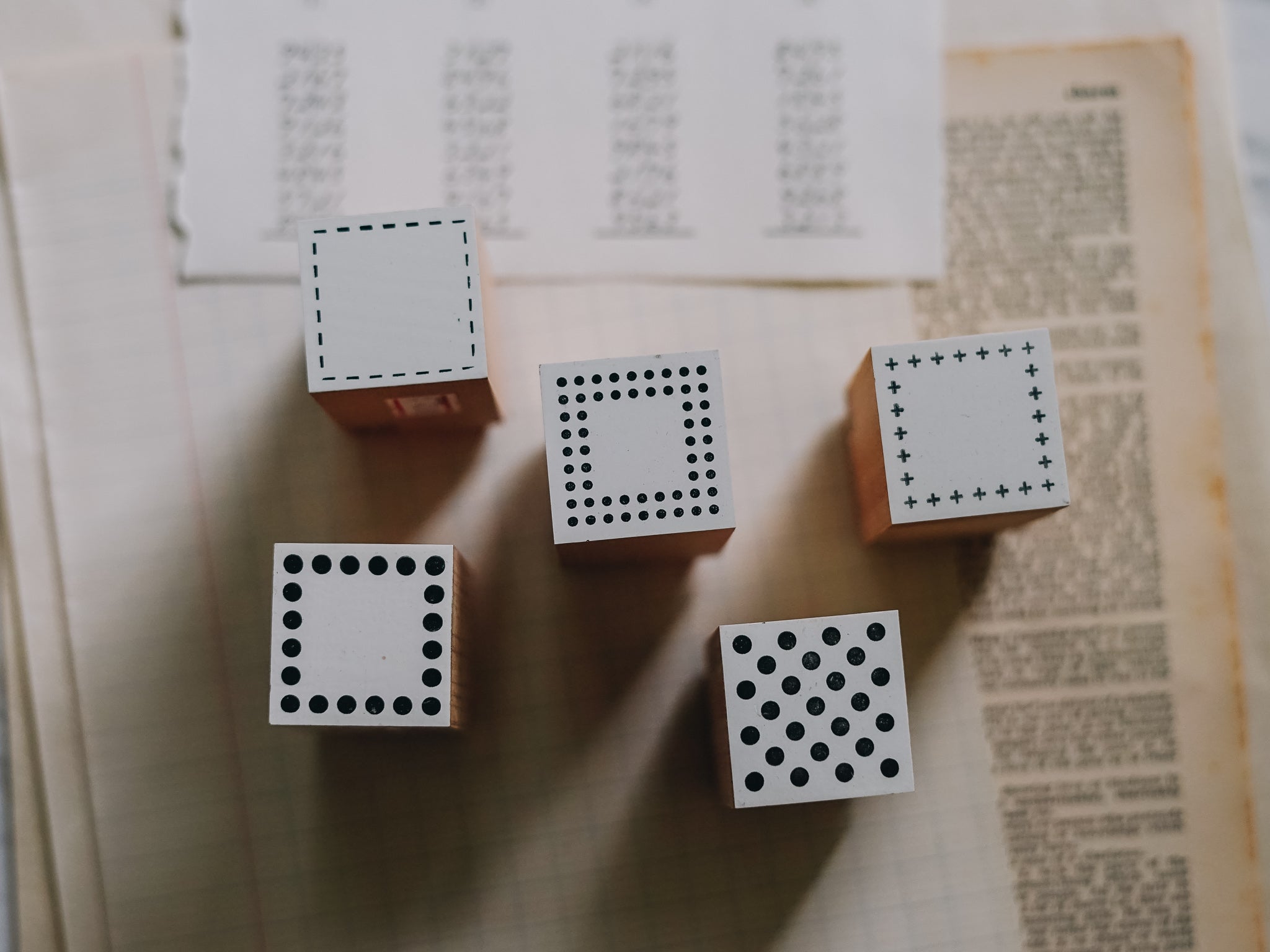 Osco Labo Large Rubber Stamp: Square Dots - Smidapaper Ikigai Shop