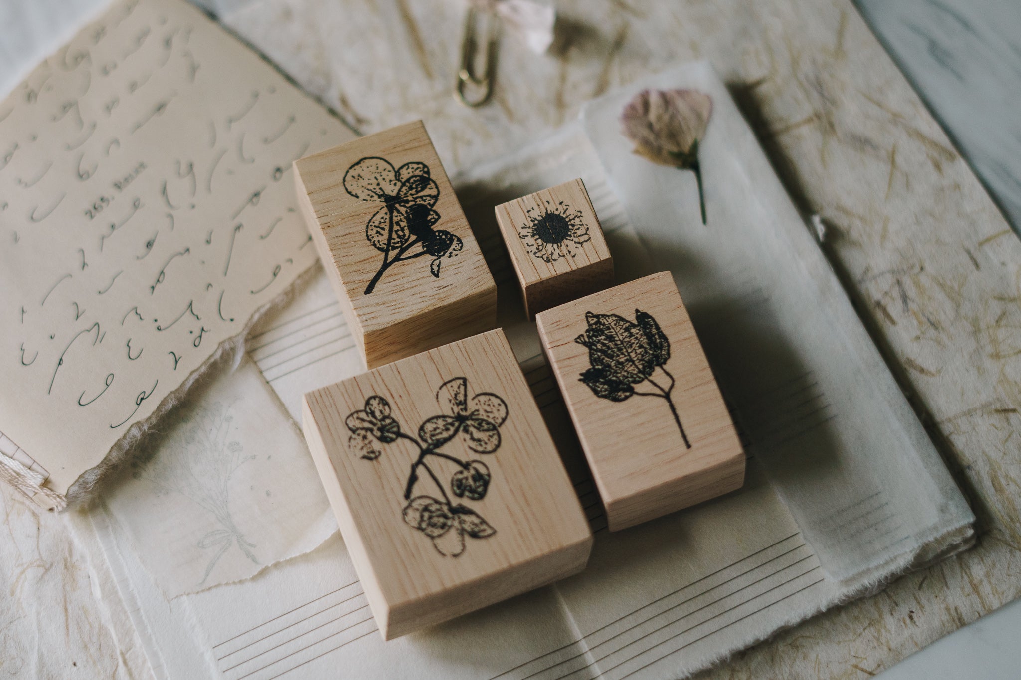 Pressed Flower Rubber Stamp: C - Smidapaper Ikigai Shop