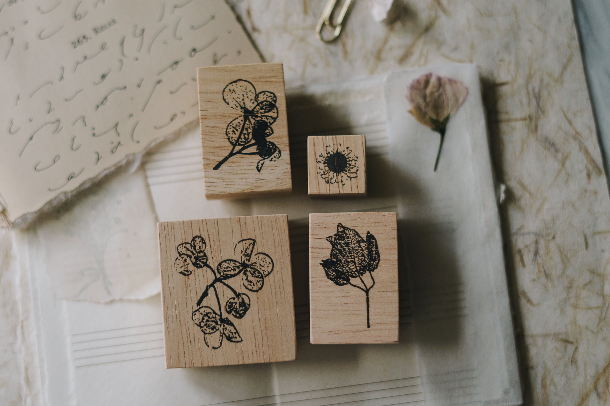 Pressed Flower Rubber Stamp: G - Smidapaper Ikigai Shop