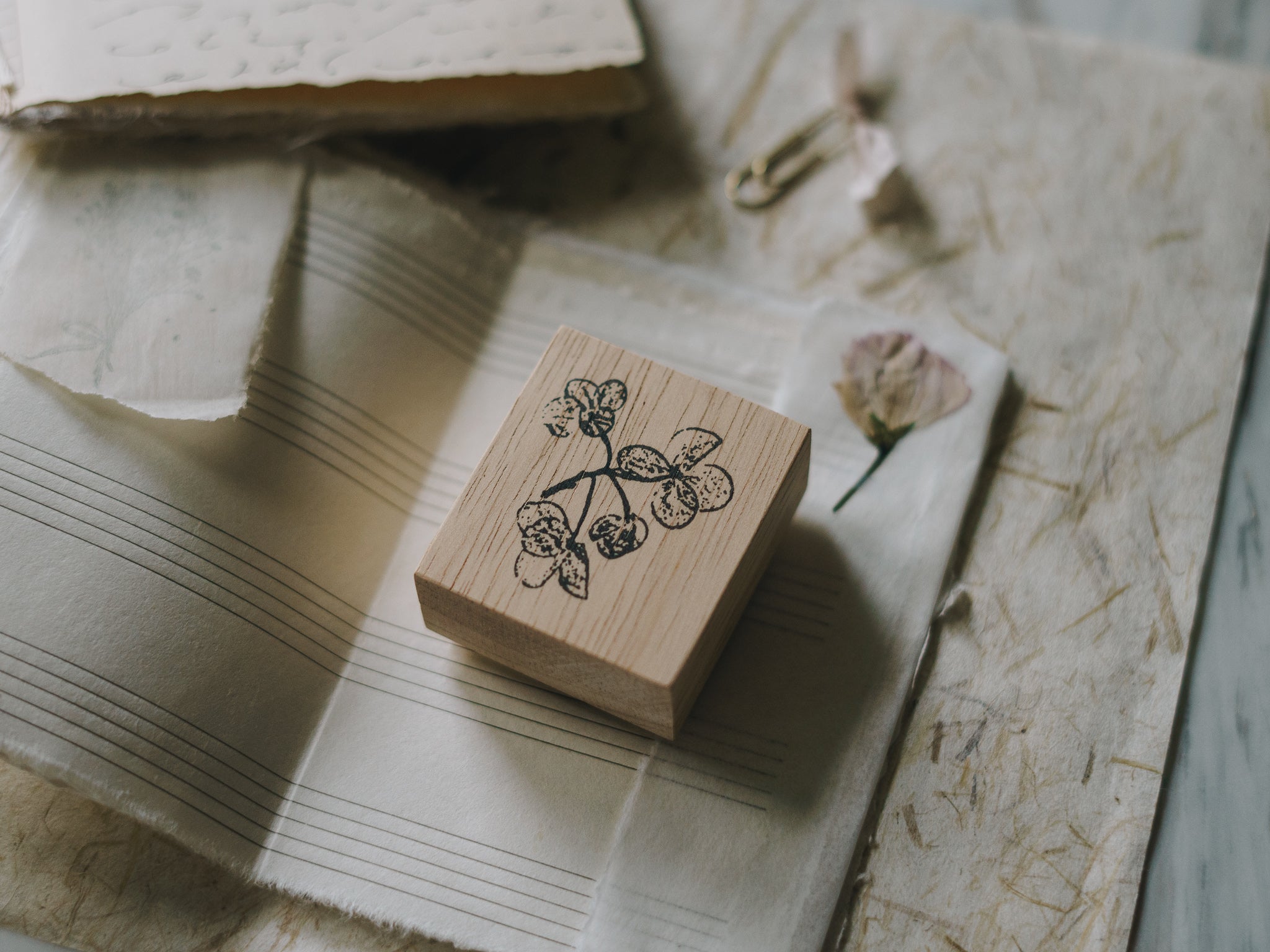 Pressed Flower Rubber Stamp: C - Smidapaper Ikigai Shop