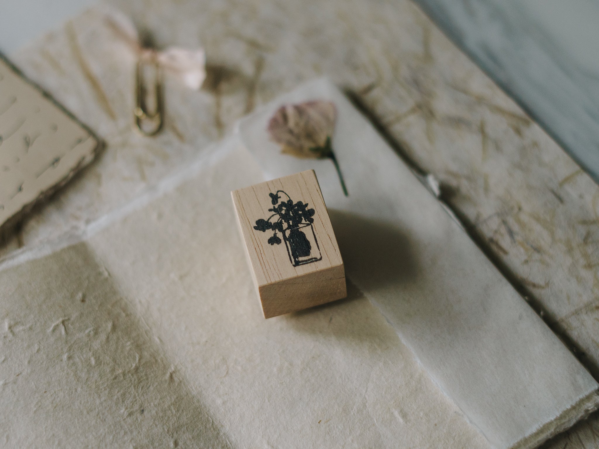 Flower Shadow Rubber Stamps: Flower in the Jar - Smidapaper Ikigai Shop