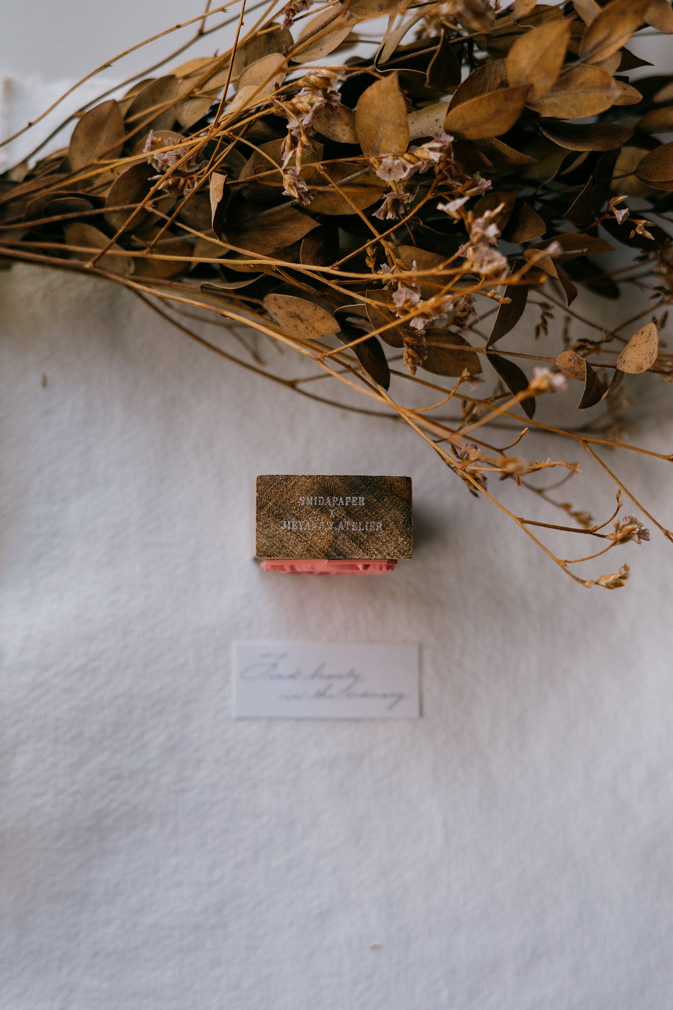 smidapaper x Jieyanow Atelier: Find Beauty Rubber Stamp - Smidapaper Ikigai Shop