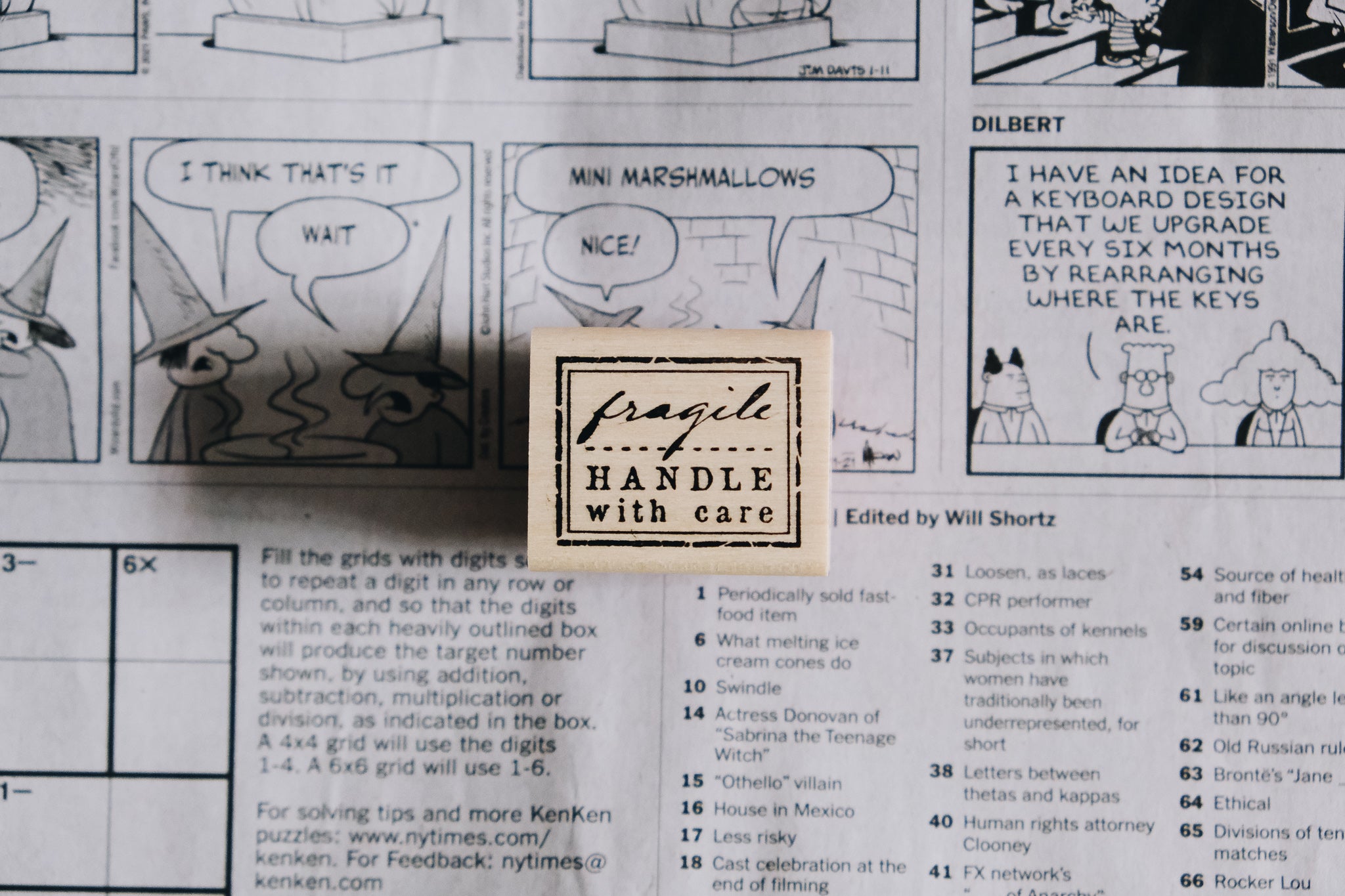 Catslife Press Fragile Label Rubber Stamp - Smidapaper Ikigai Shop