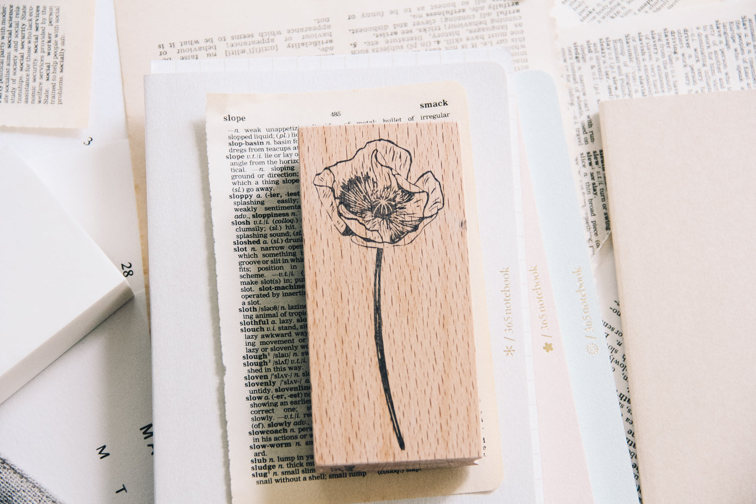 Stempel Jazz Poppy Rubber Stamp - Smidapaper Ikigai Shop