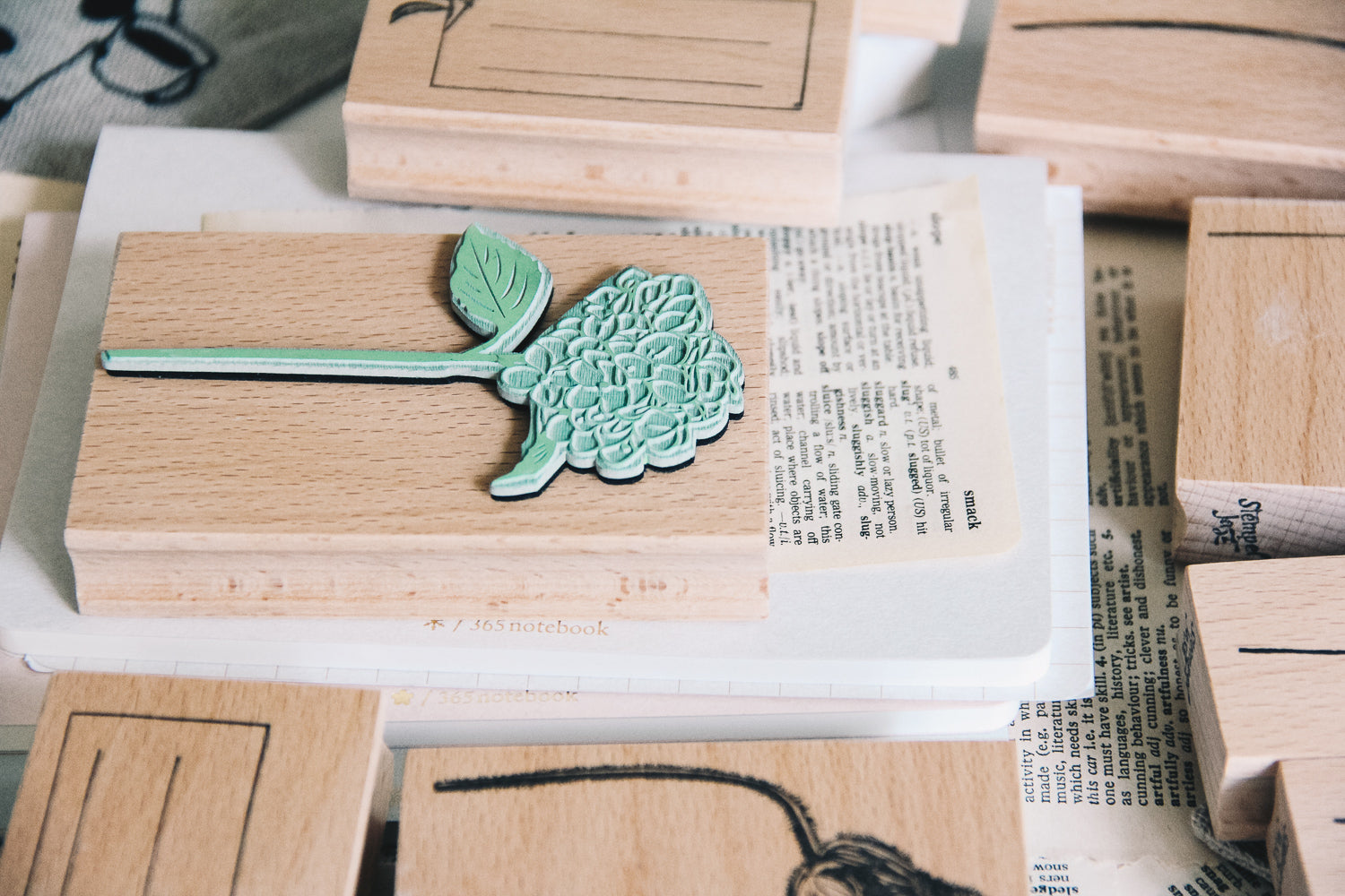 Stempel Jazz Hydrangea Rubber Stamp - Smidapaper Ikigai Shop