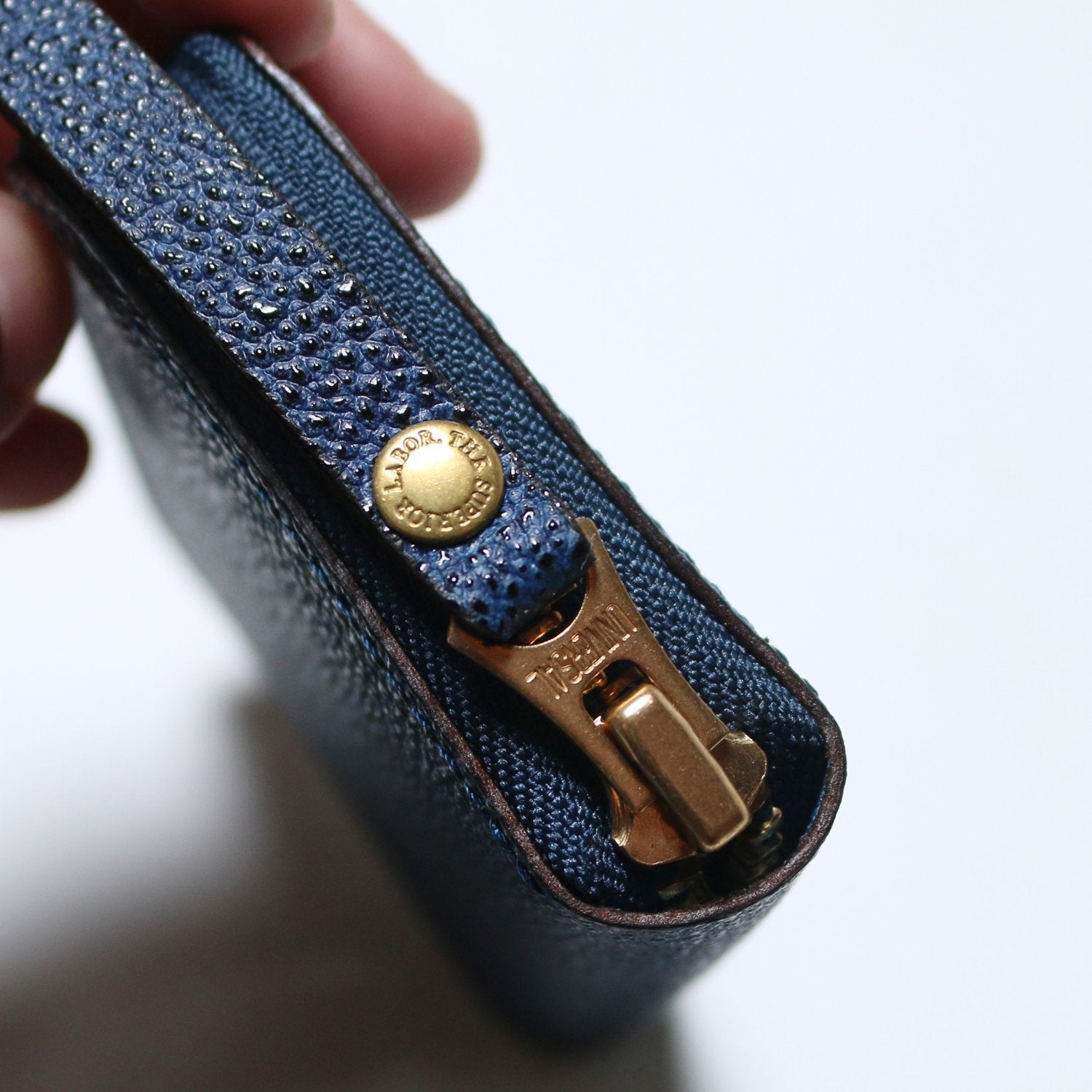 The Superior Labor: Kurozan Leather Small Zip Wallet (Indigo) - Smidapaper Ikigai Shop