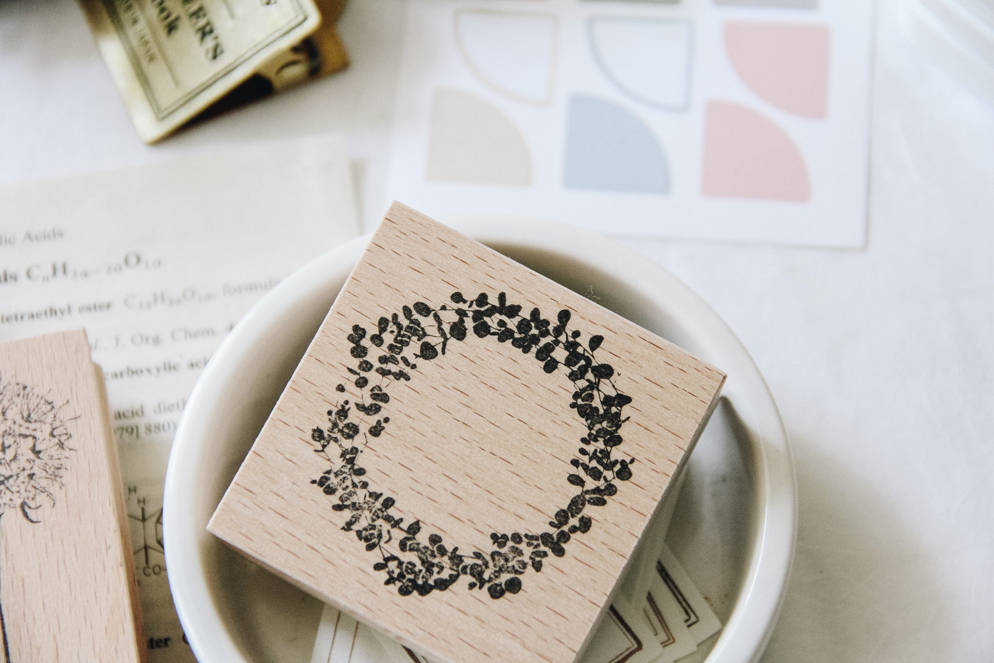 Stempel Jazz Eucalyptus II Wreath Rubber Stamp - Smidapaper Ikigai Shop