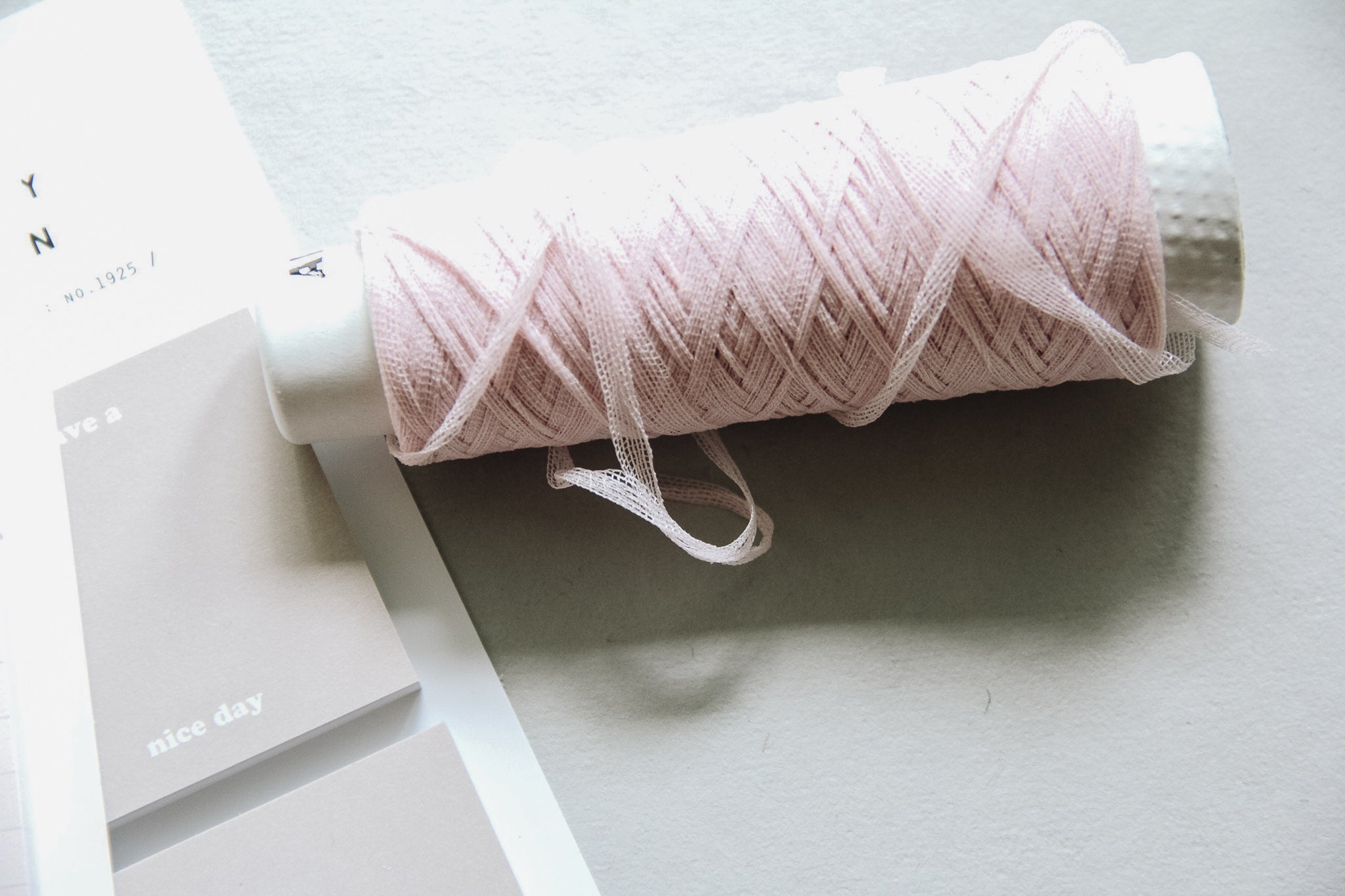 Avril Mesh Yarn (2 Colours) - Smidapaper Ikigai Shop
