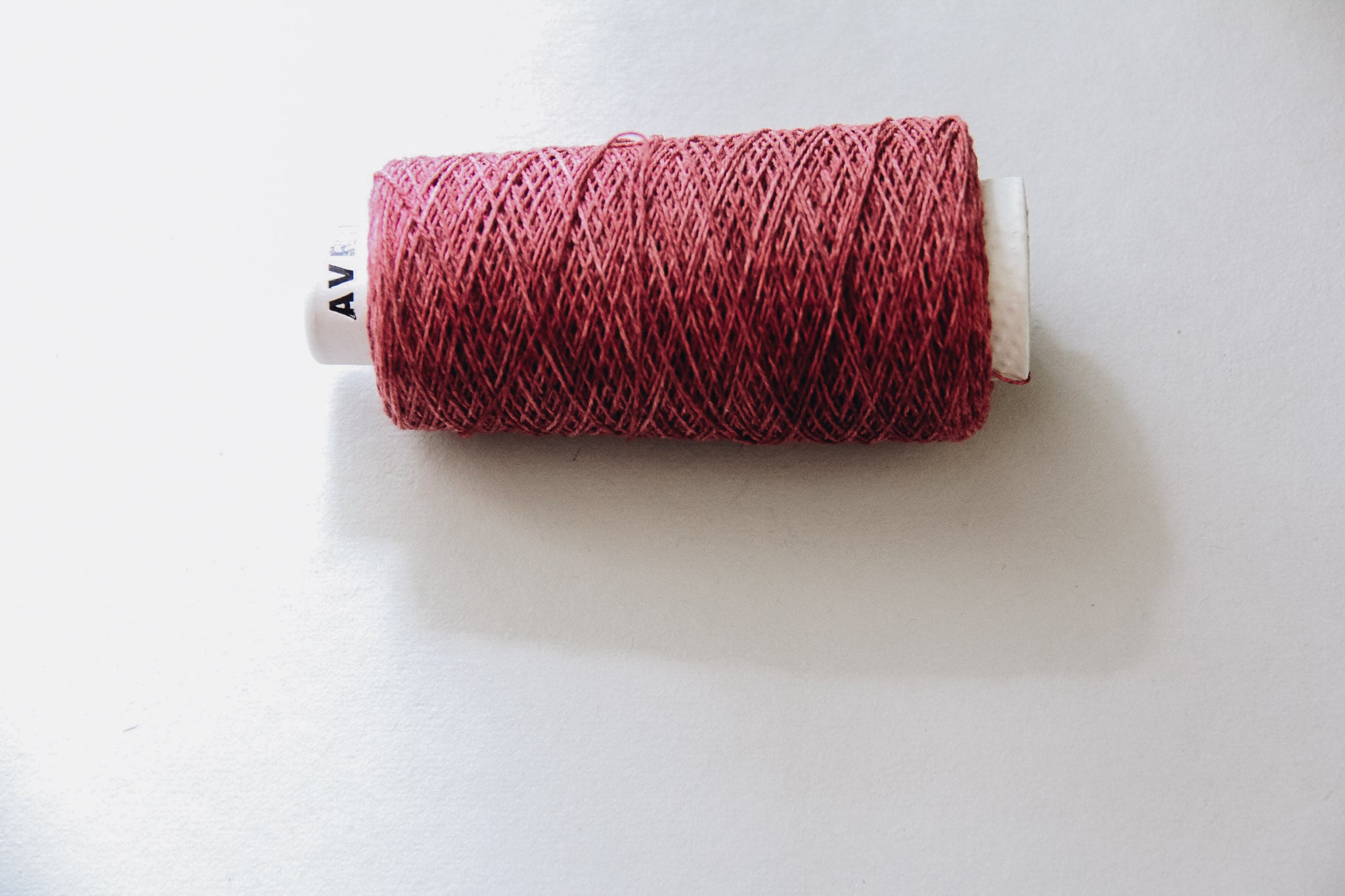 Avril Speck Yarn (2 Colours) - Smidapaper Ikigai Shop