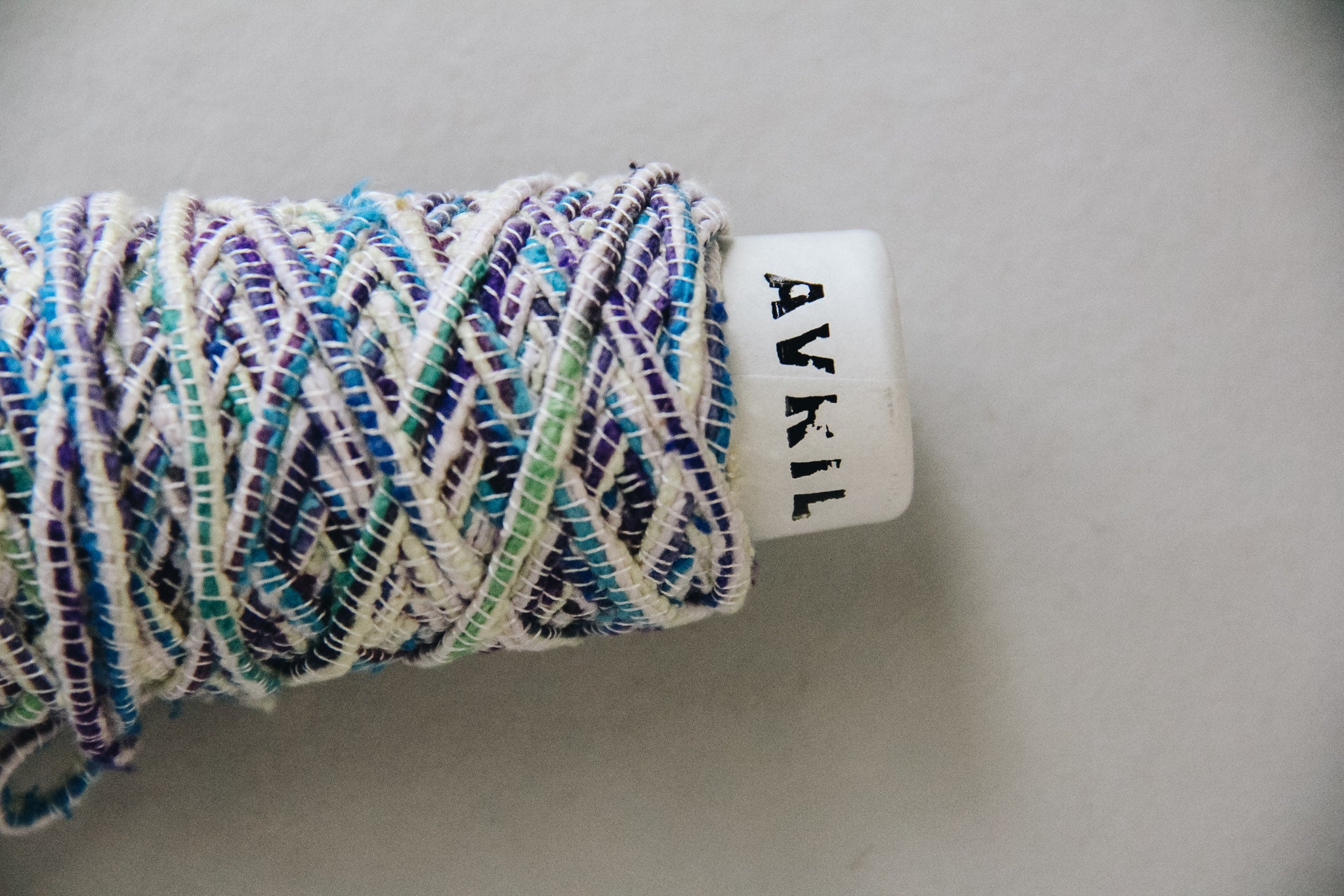 Avril Silk Tweed Yarn (2 Colours) - Smidapaper Ikigai Shop