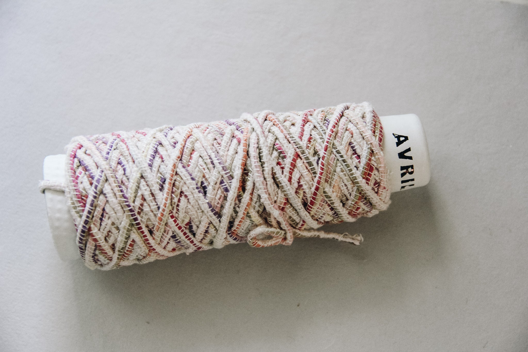 Avril Silk Tweed Yarn (2 Colours) - Smidapaper Ikigai Shop