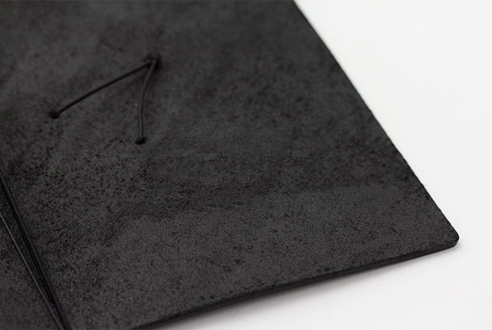 Traveler's Notebook - Regular Size - Black Leather - Smidapaper Ikigai Shop