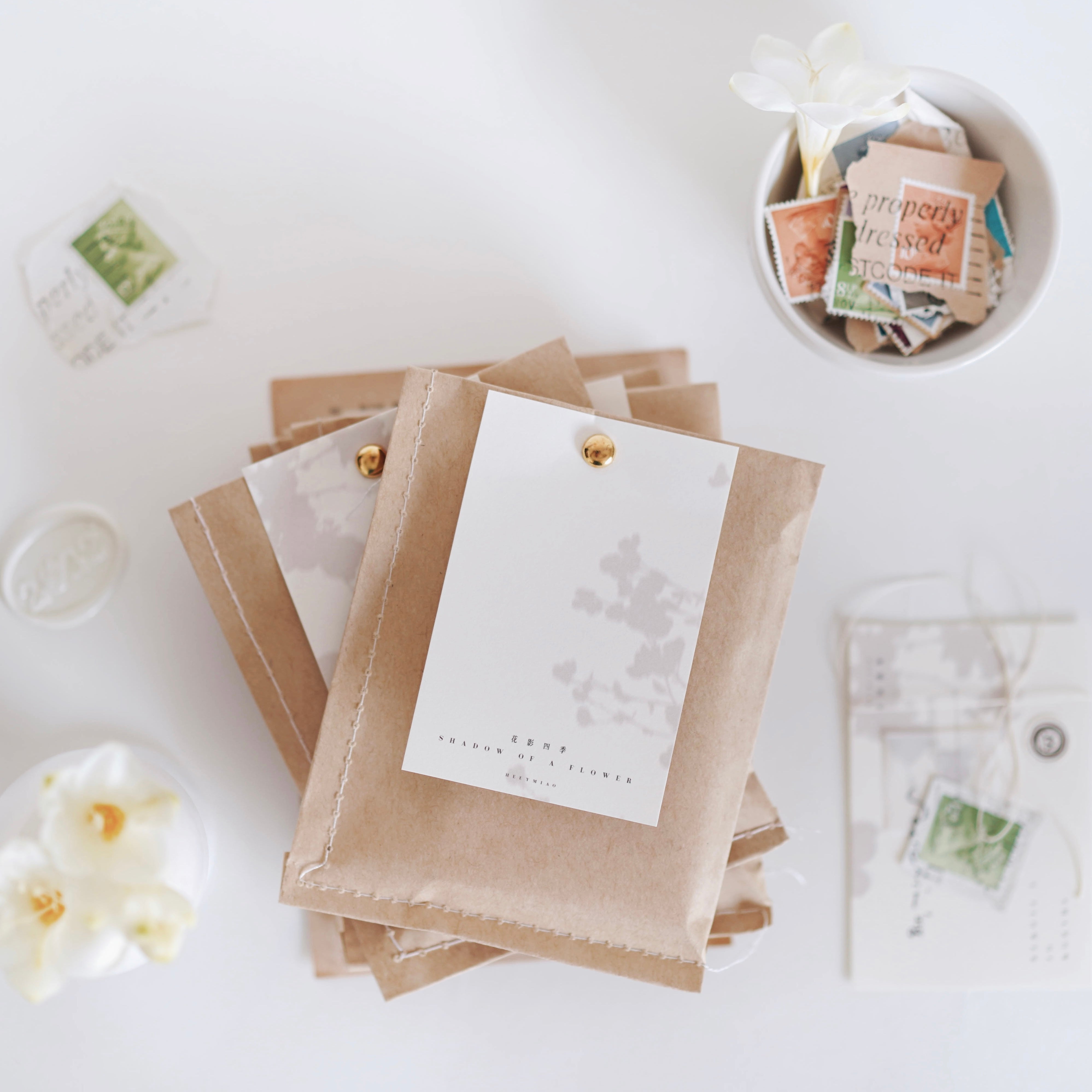 Heeymiao Shadow of a Flower Notepaper (4 designs)