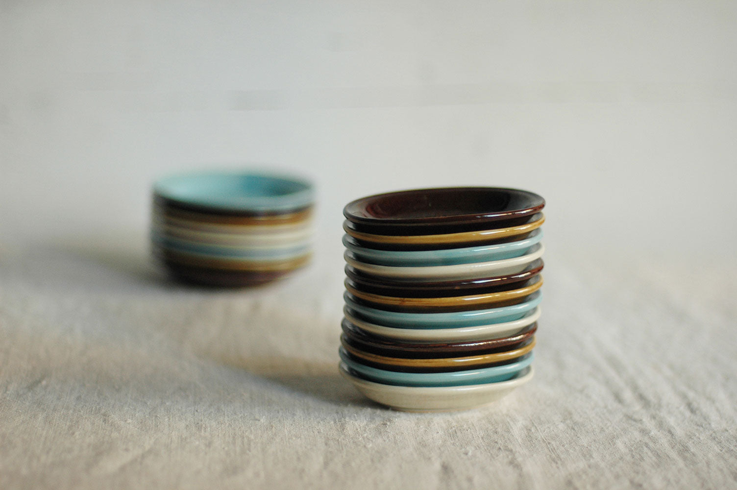 Classiky Toranekobonbon Oval Small Dish: Elephant (2 colours) - Smidapaper Ikigai Shop