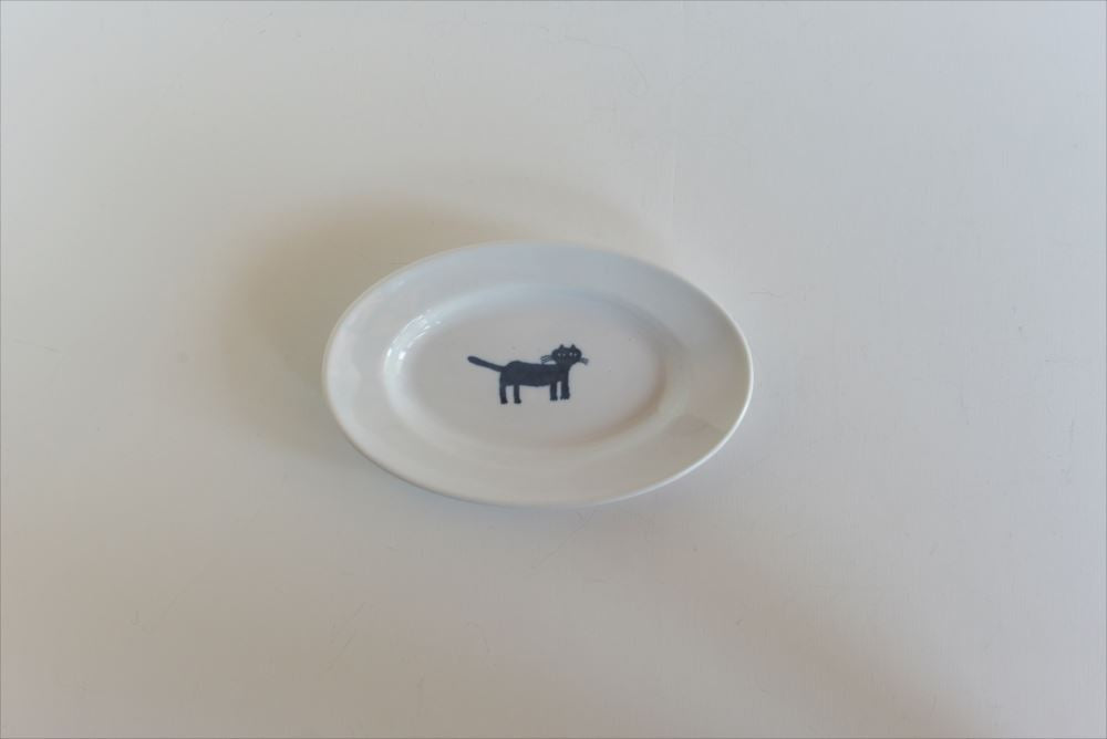 Classiky Toranekobonbon Oval Plate Small (Cat/Dog) - Smidapaper Ikigai Shop