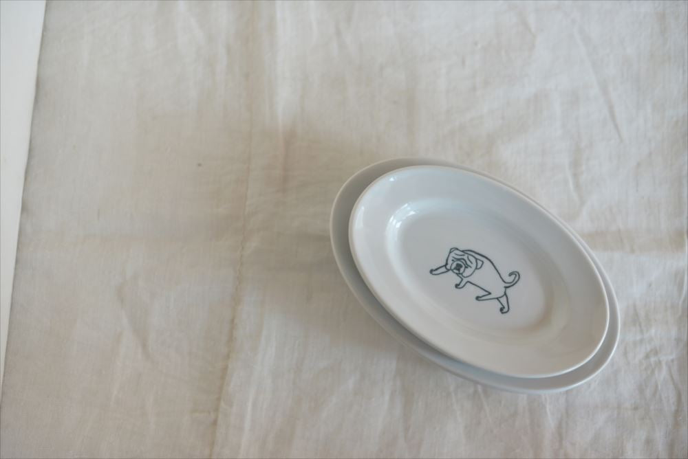 Classiky Toranekobonbon Oval Plate Small (Cat/Dog) - Smidapaper Ikigai Shop